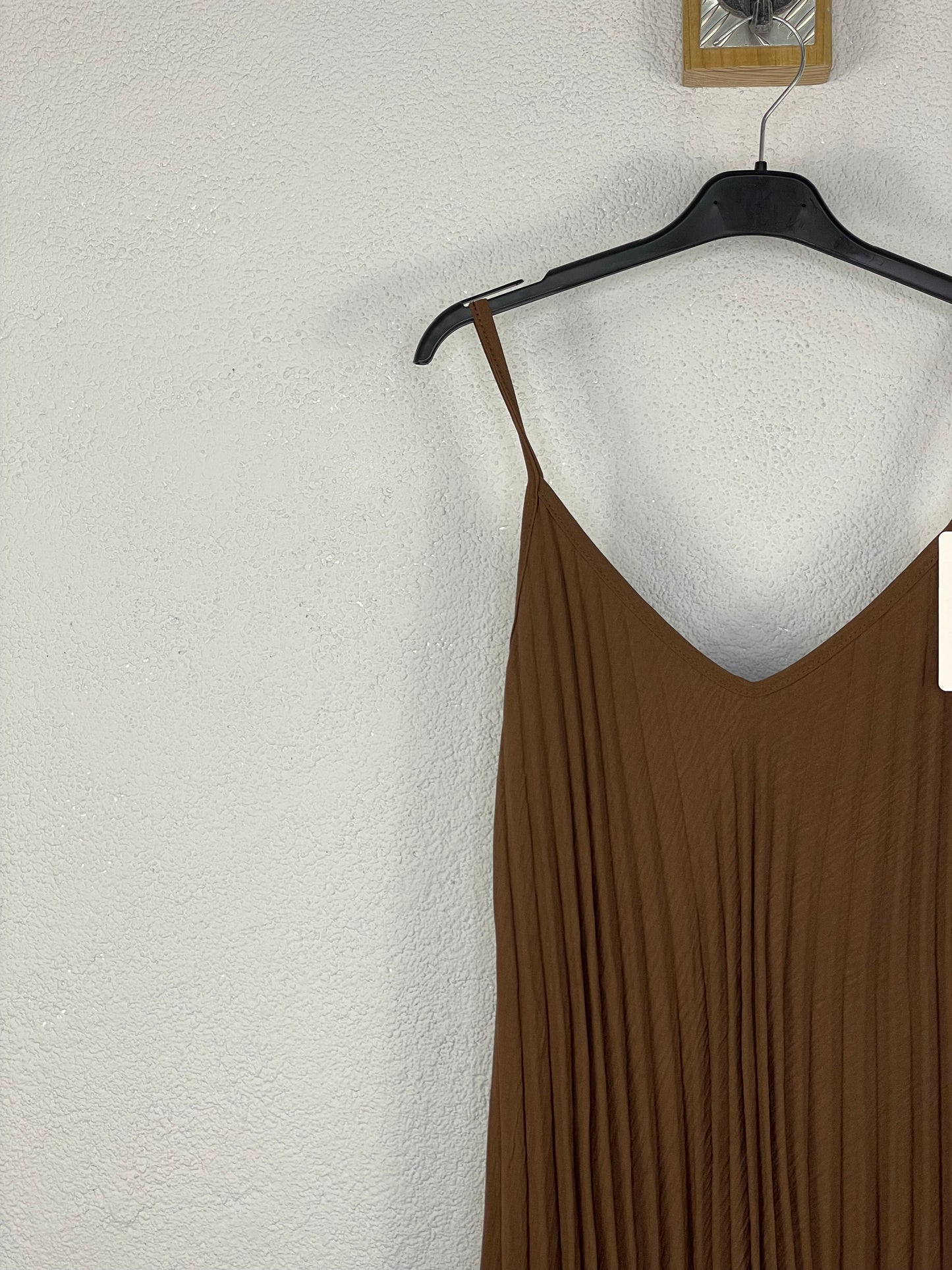 Vestido Plisado Rosana Chocolate