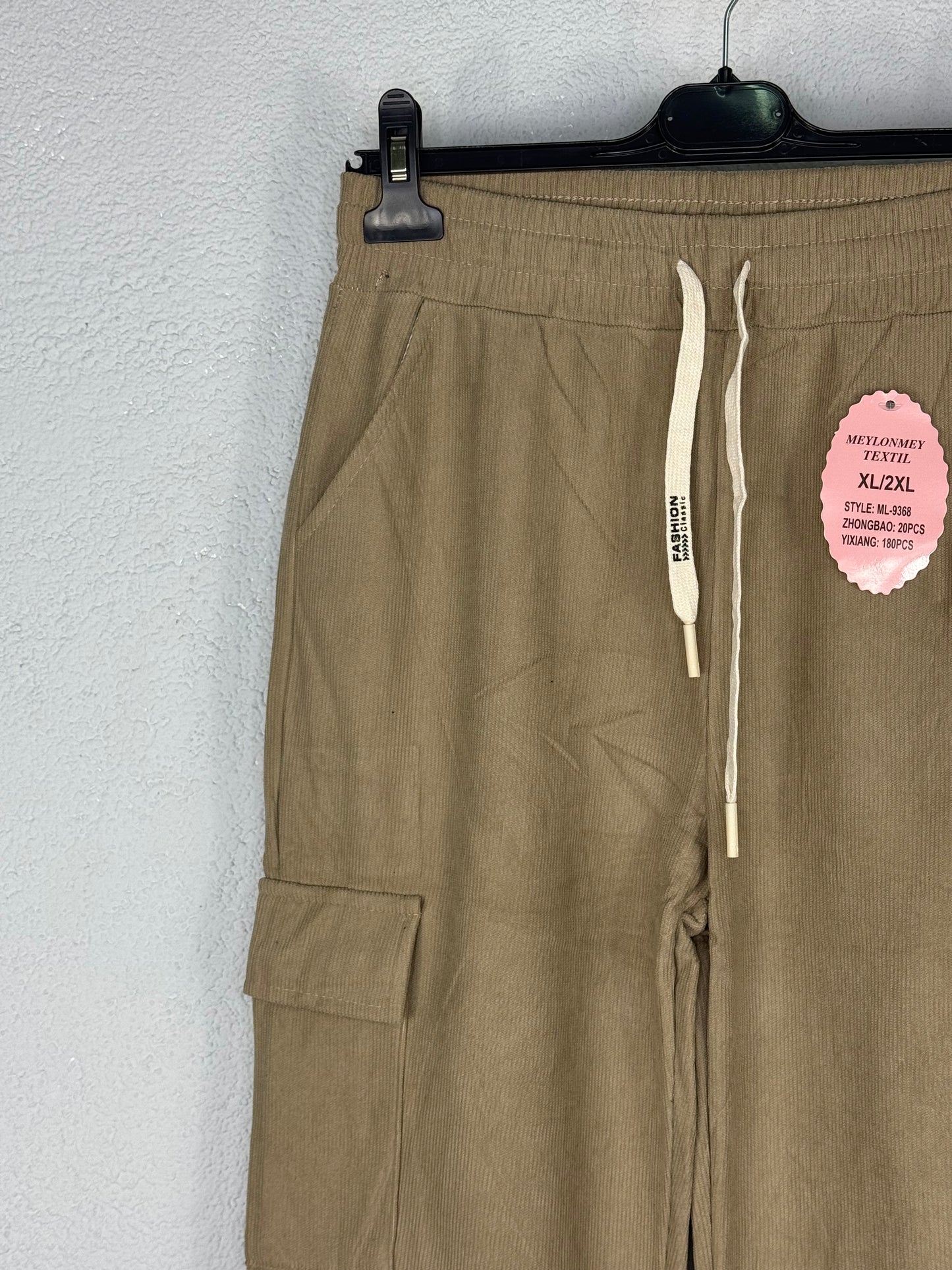 Pantalón Suiza cargo Chocolate