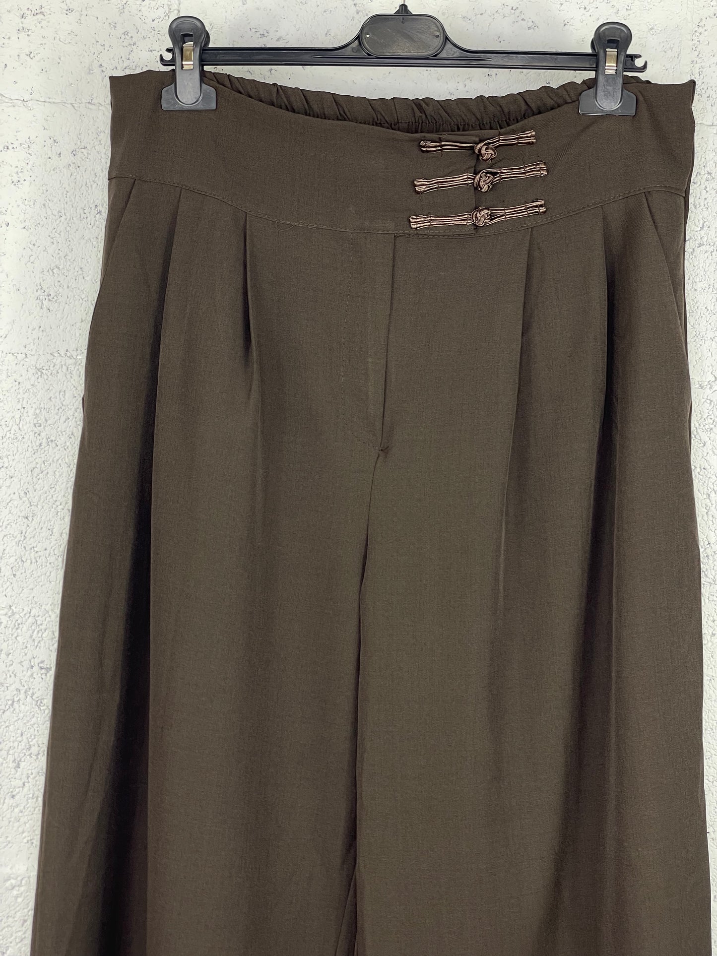 Pantalón Clara Marrón Chocolate