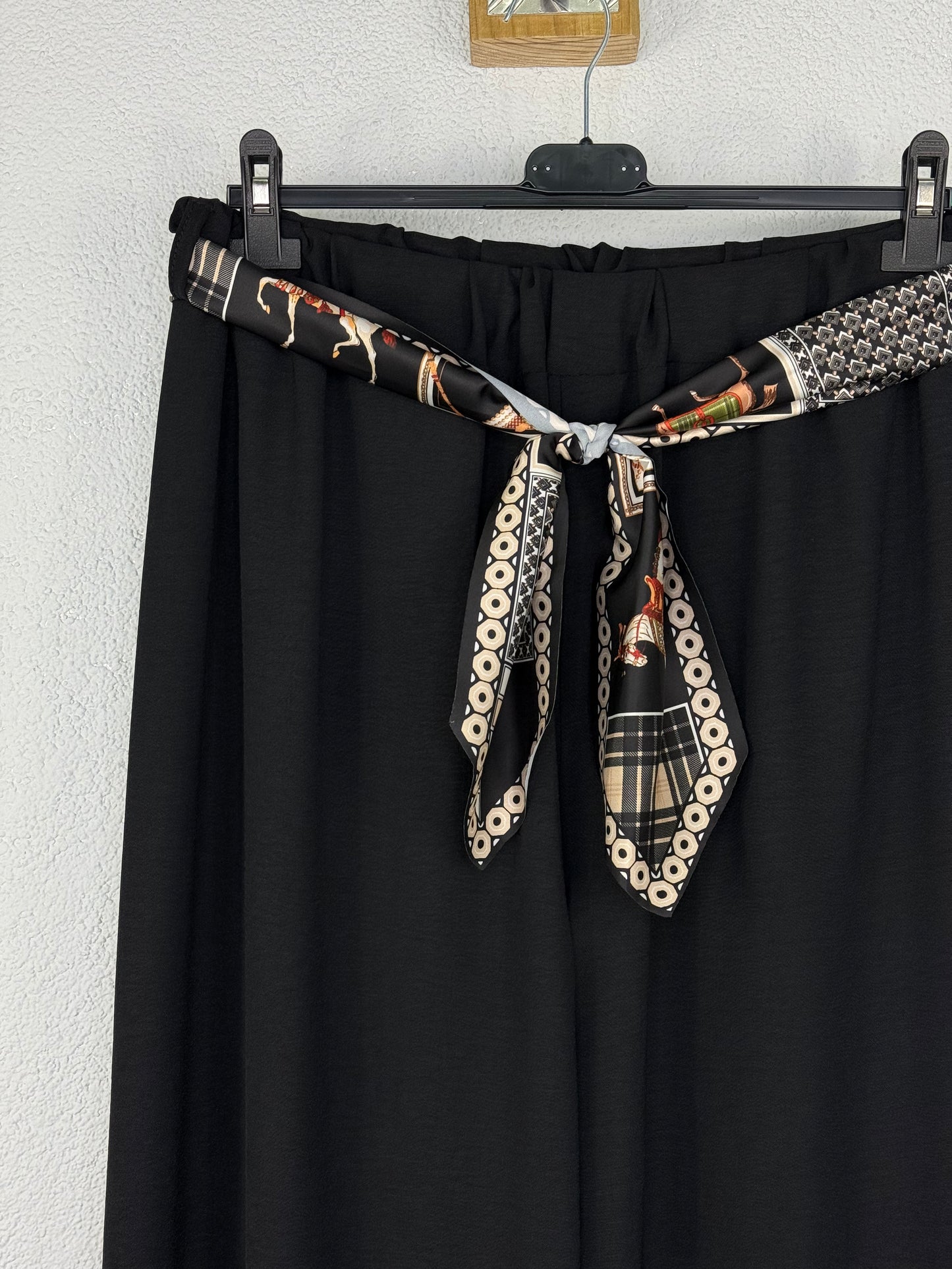 Pantalón Holanda Negro