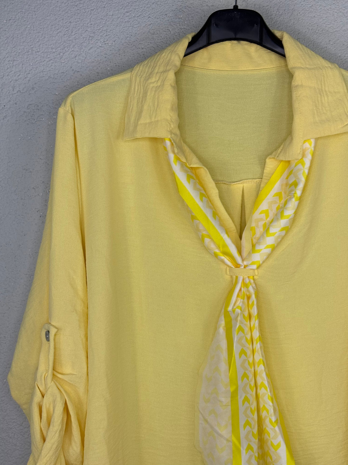 Malú Amarillo pastel