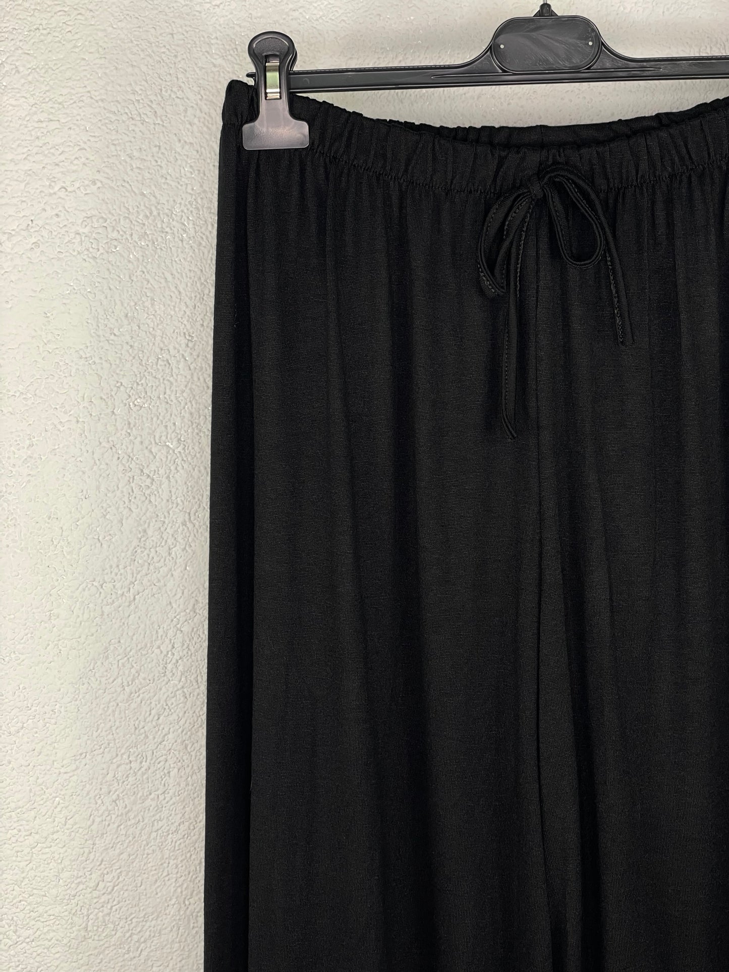 Pantalón Estonia Negro PLUS