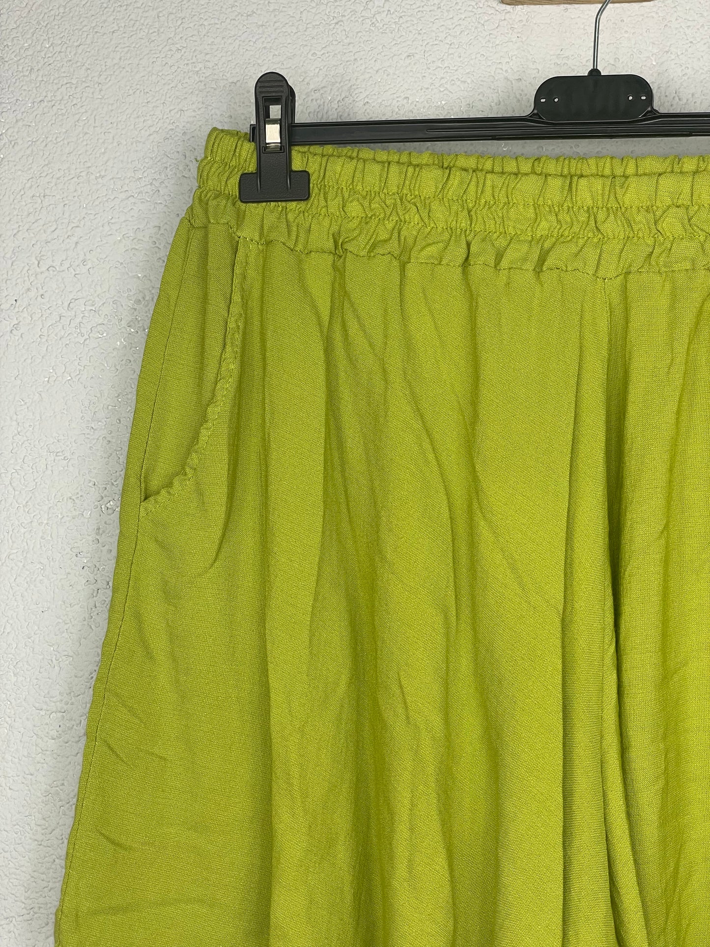 Pantalón corto Blanes Verde Lima