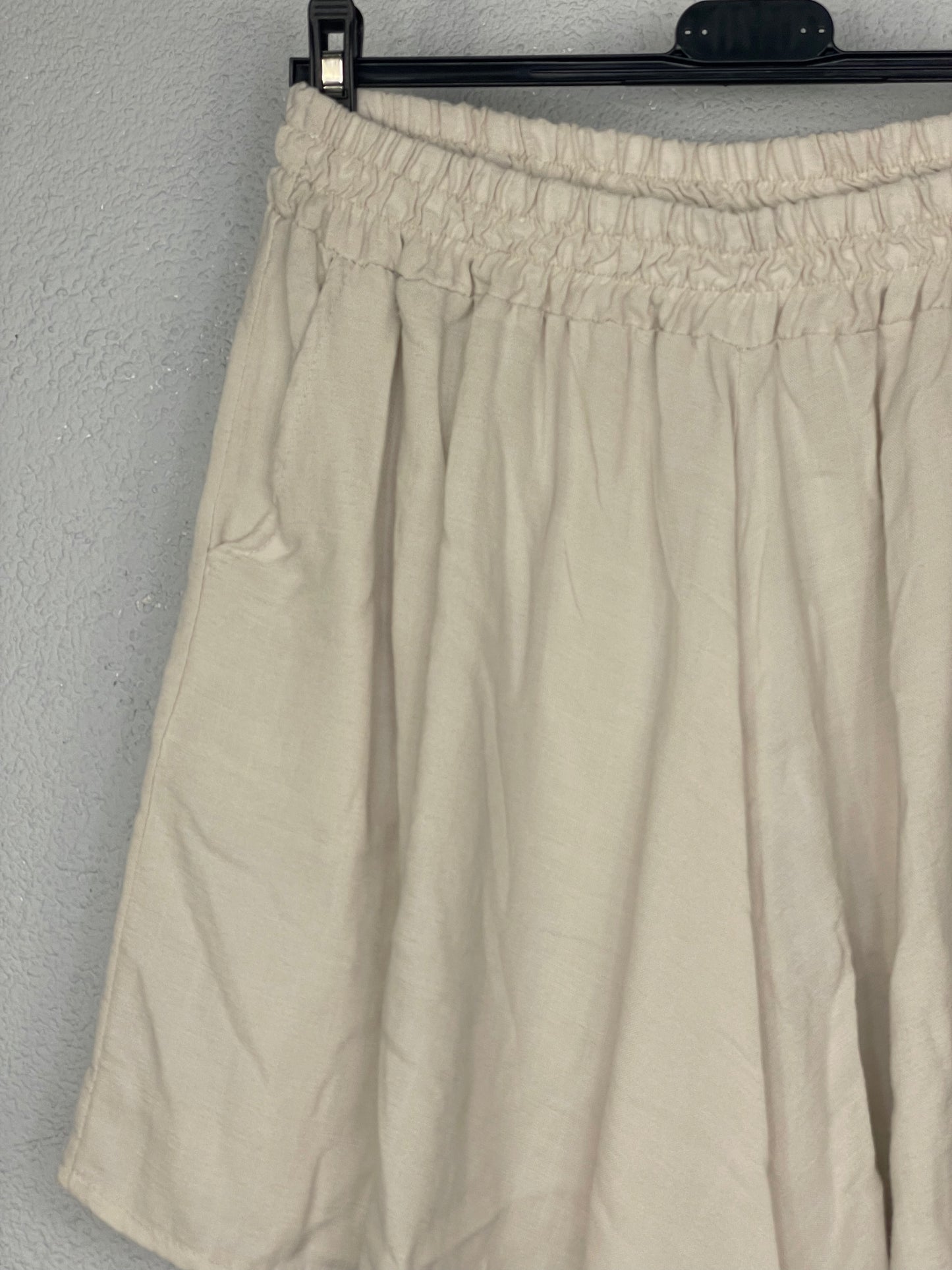 Pantalón corto Blanes Beig