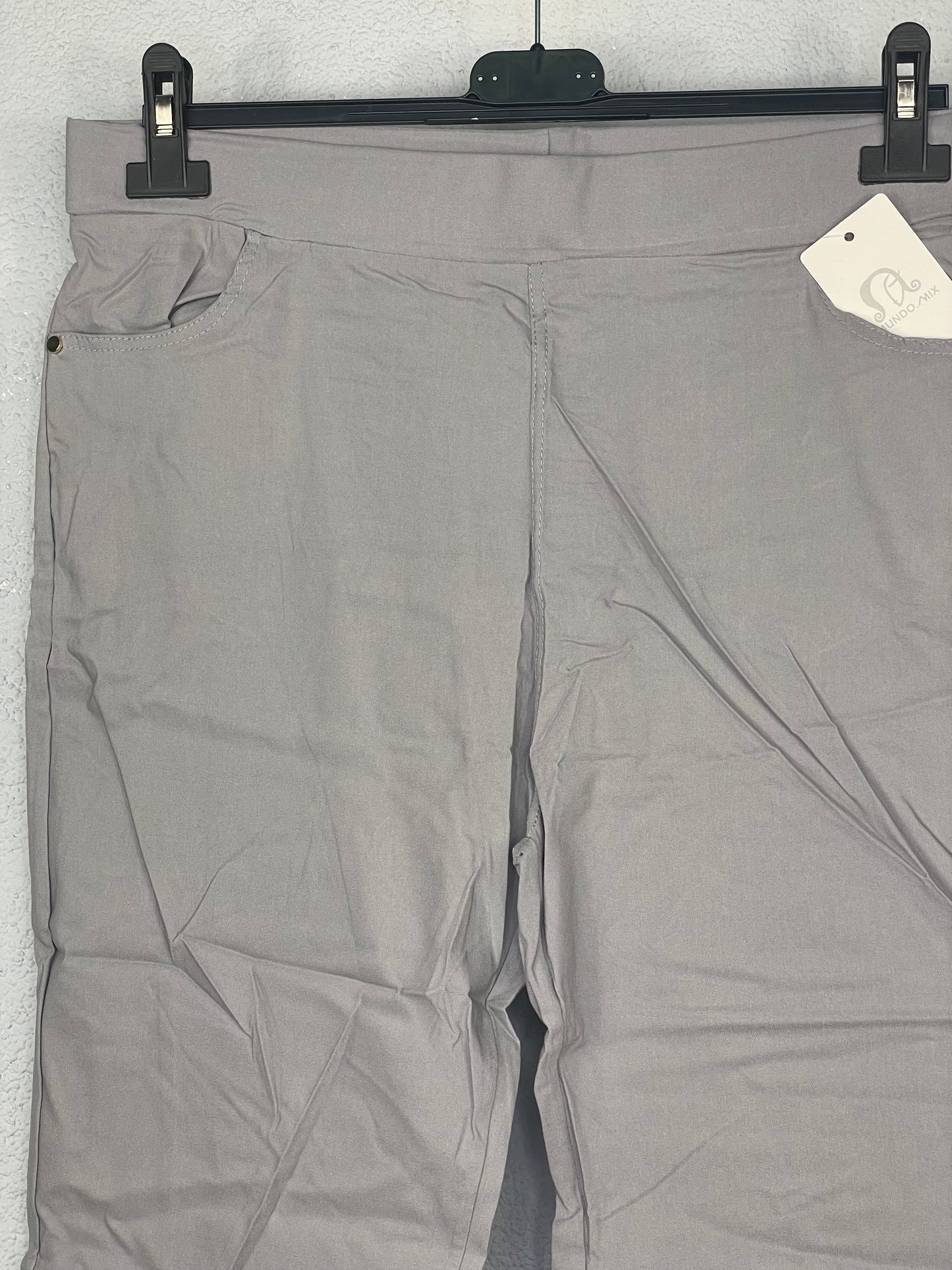 Pantalón Quebec pirata Gris