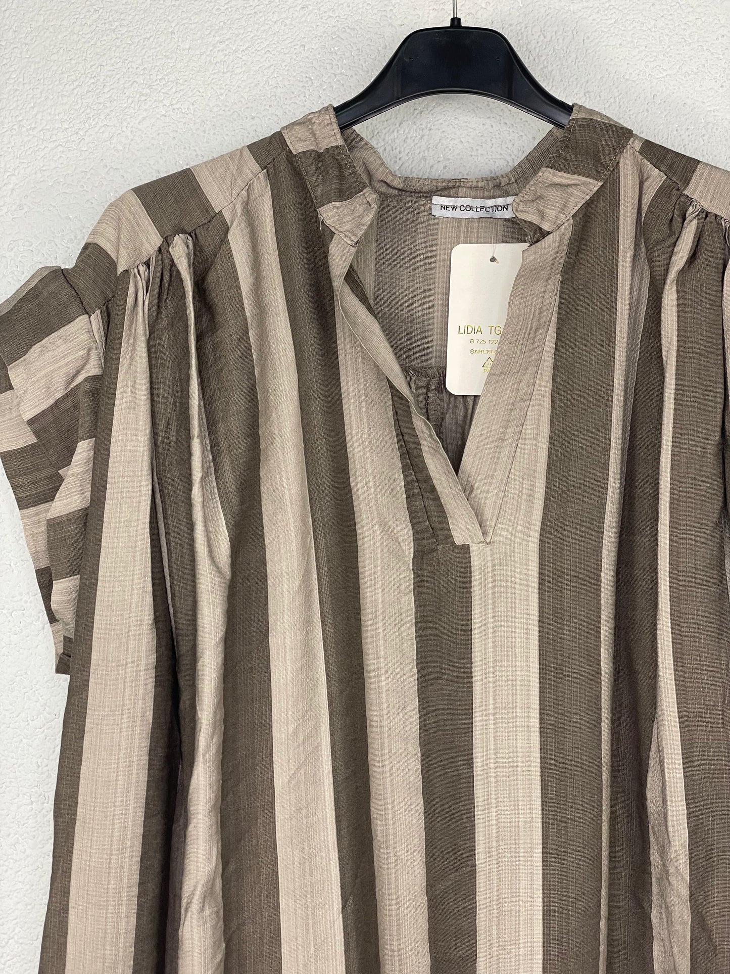 Blusa Filipinas Taupe PLUS