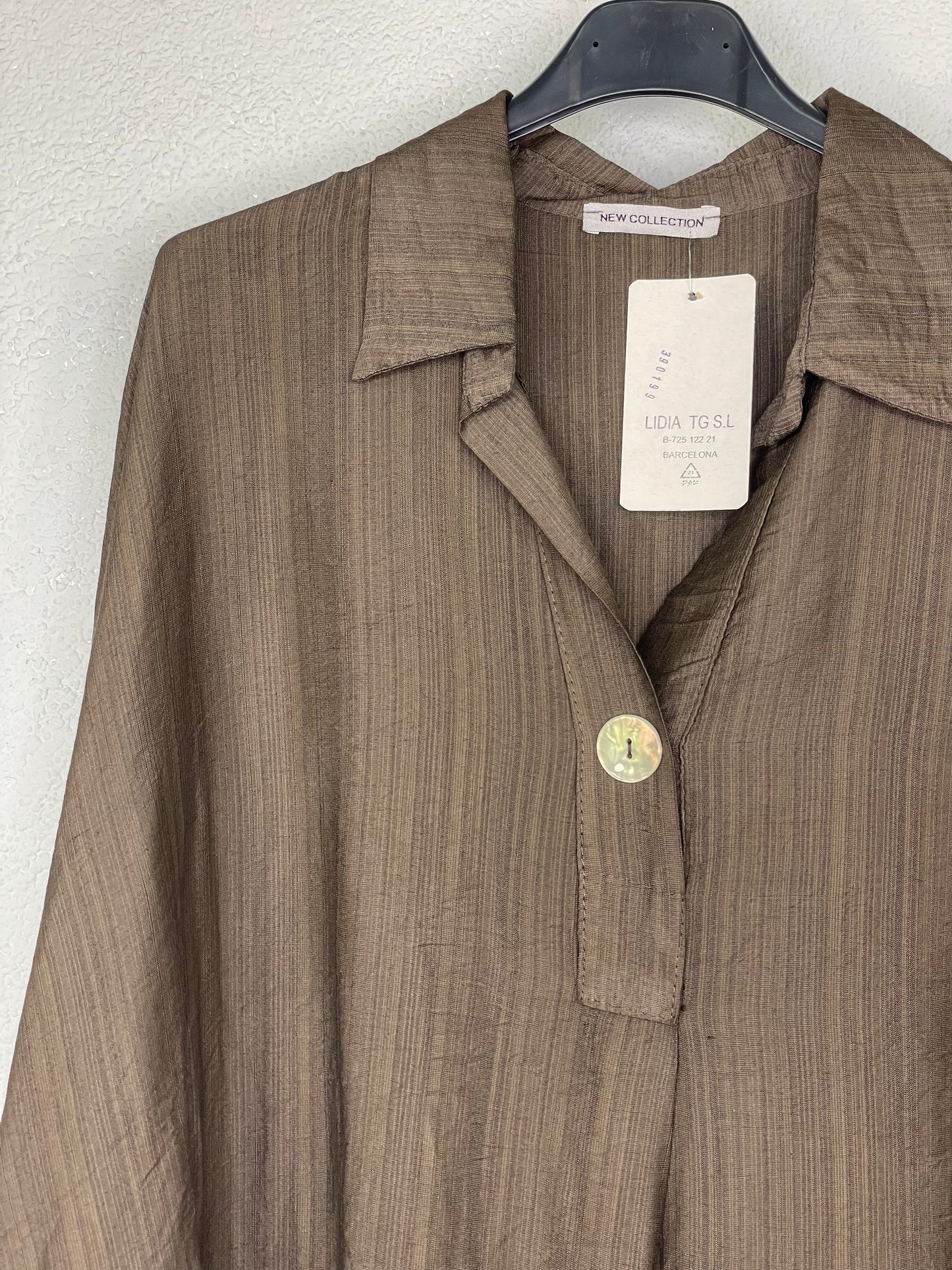 Blusa Esencia Marrón chocolate