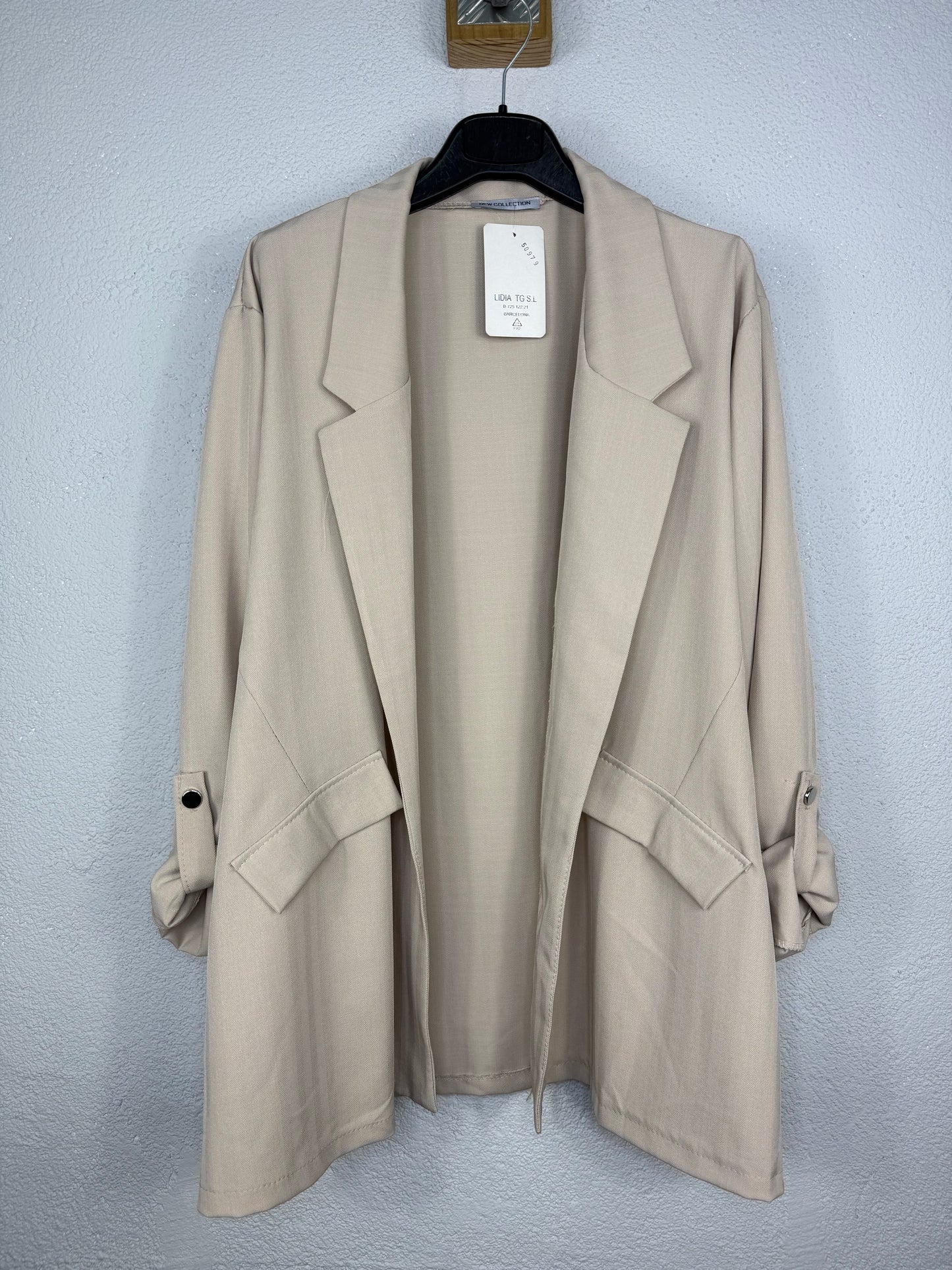 Americana Dubai Beige PLUS