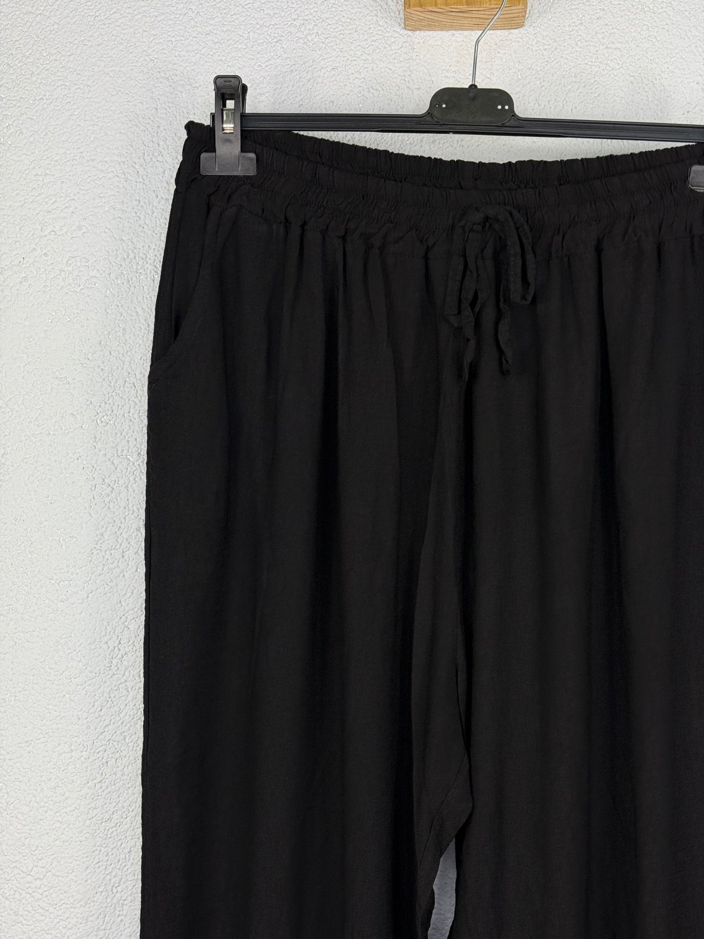Pantalón Madeira Negro