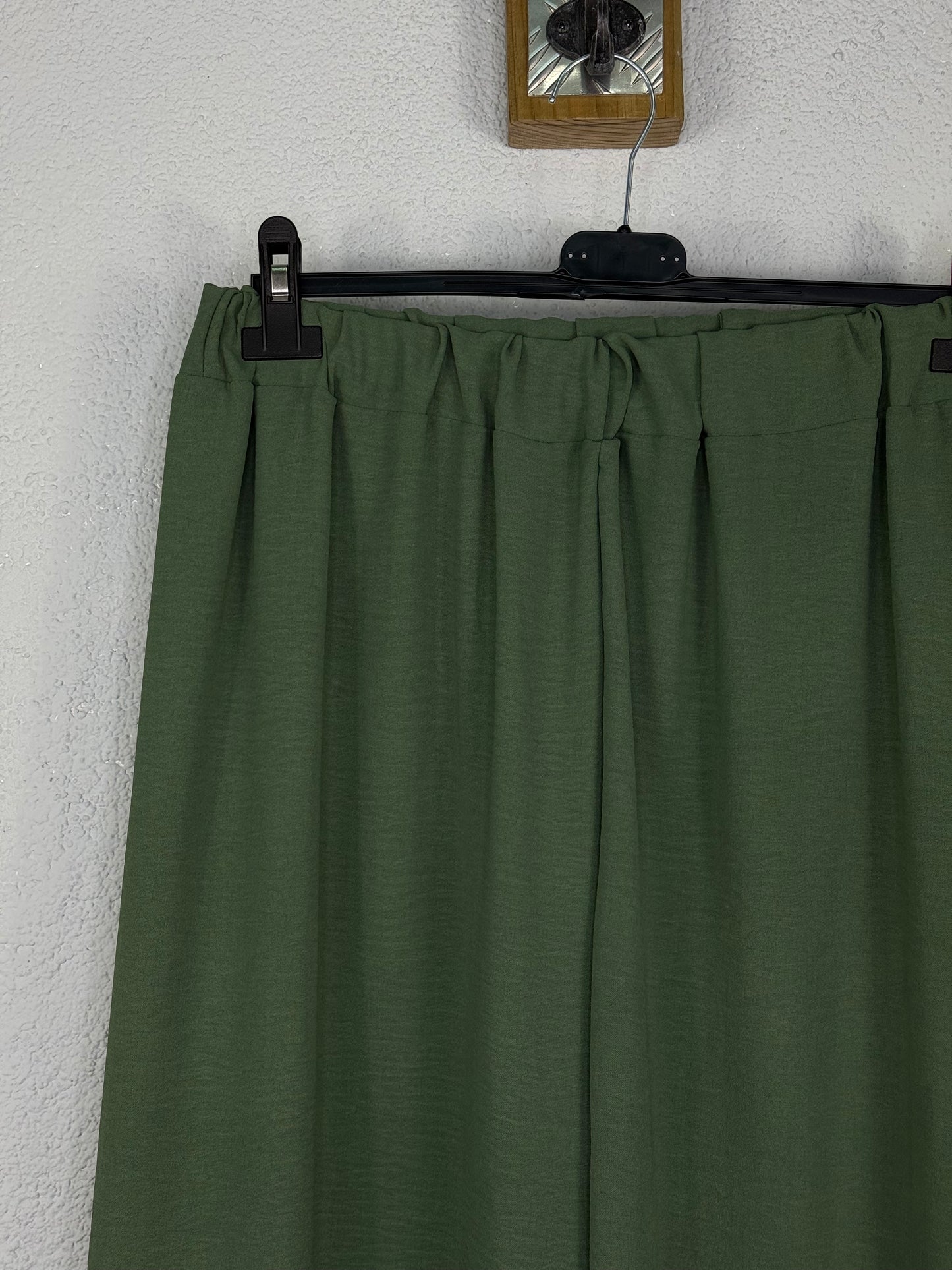 Pantalón Gladis Caqui PLUS