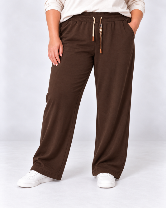 Pantalon cedro Marrón chocolate  oscuro