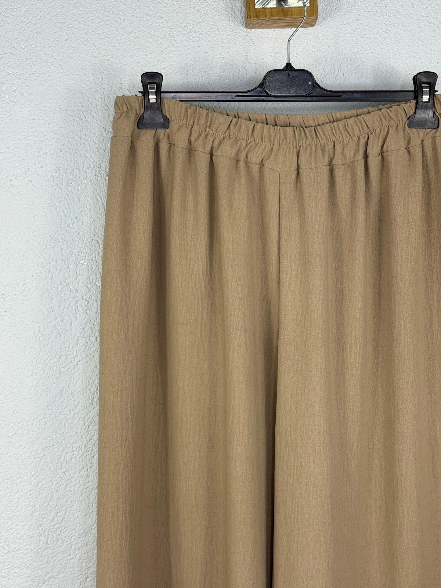Pantalón Maldivas Camel PLUS
