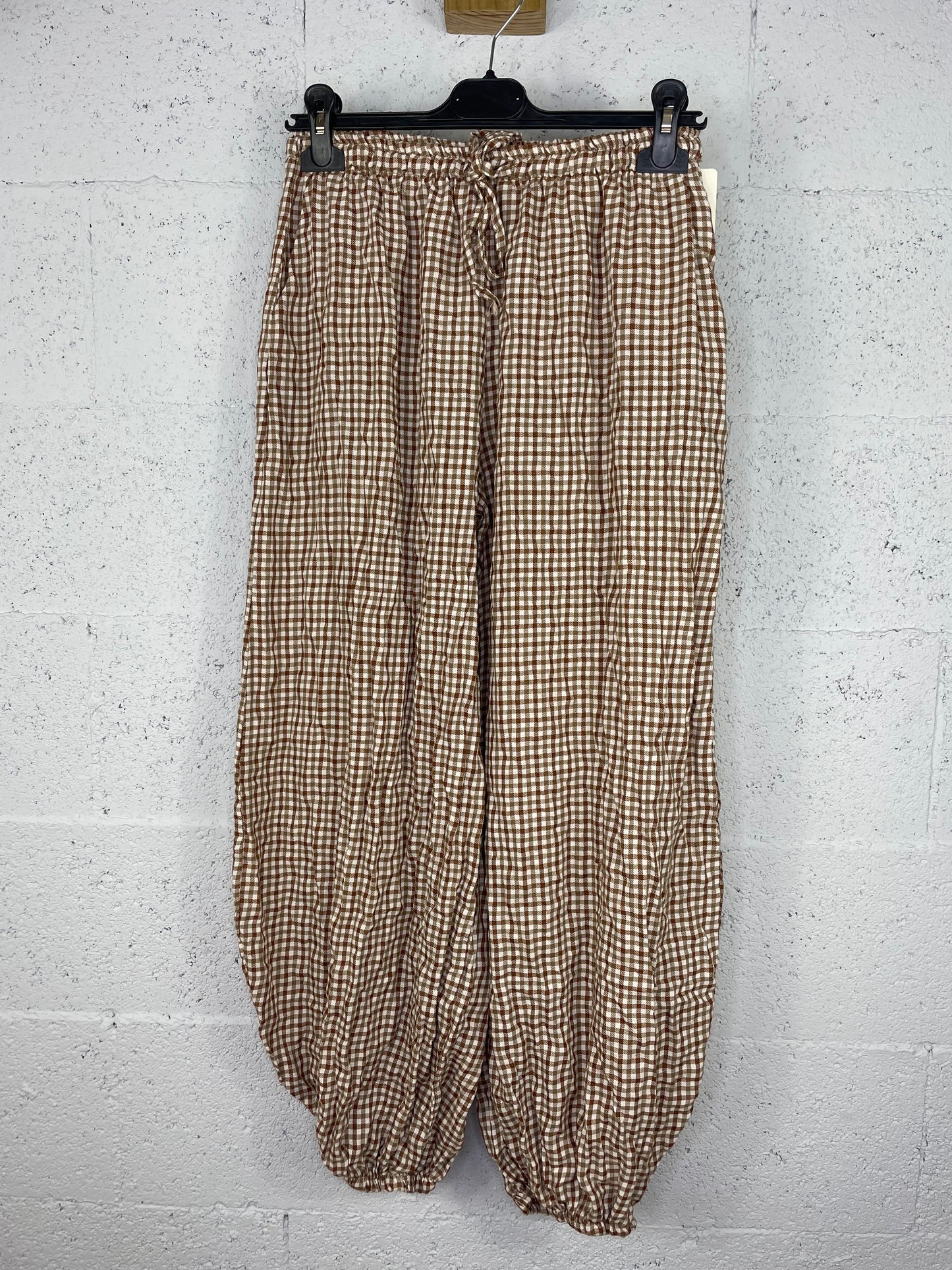 Pantalón Sara Cuadros marrones
