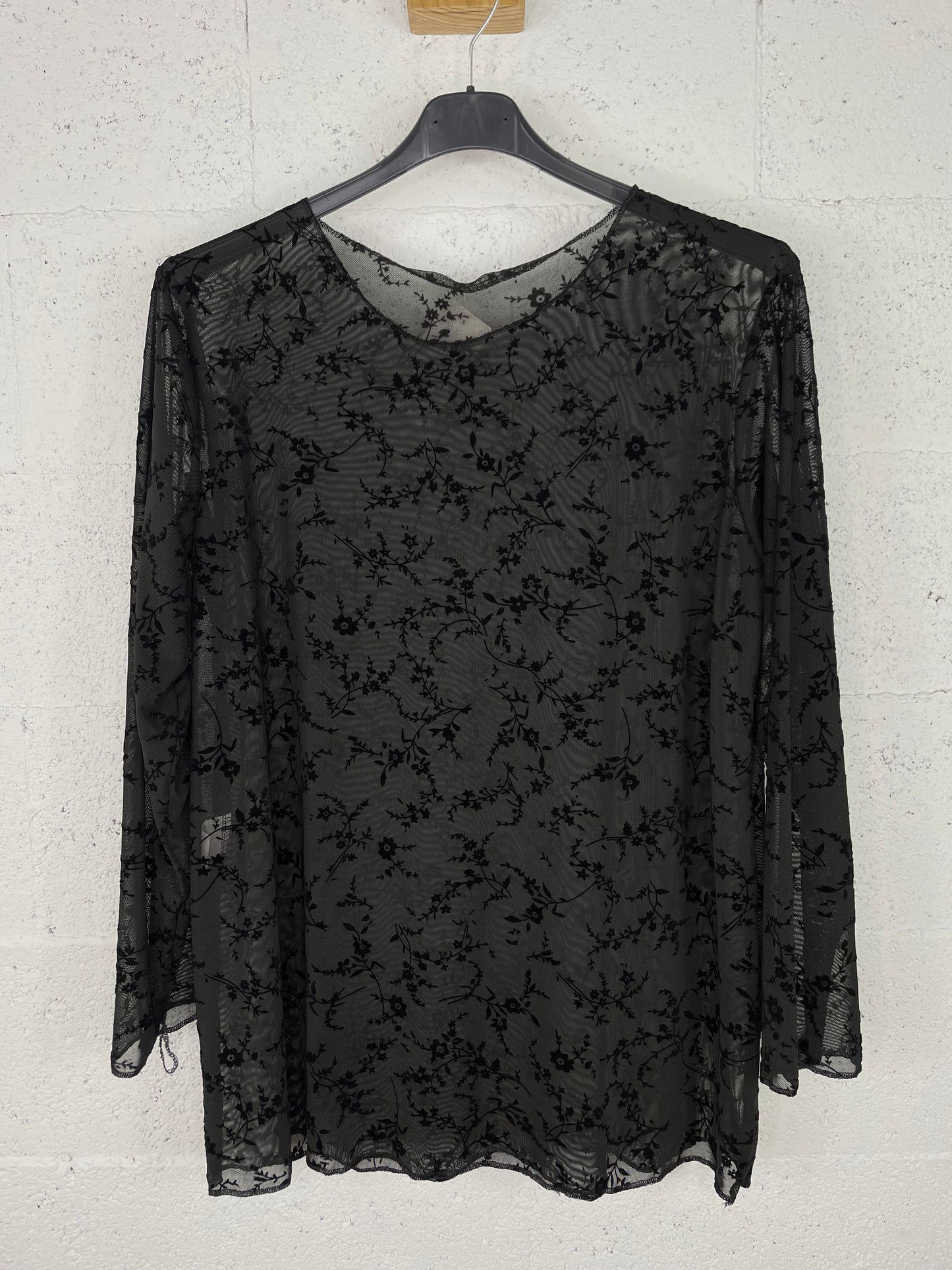 Blusa Abril Negra