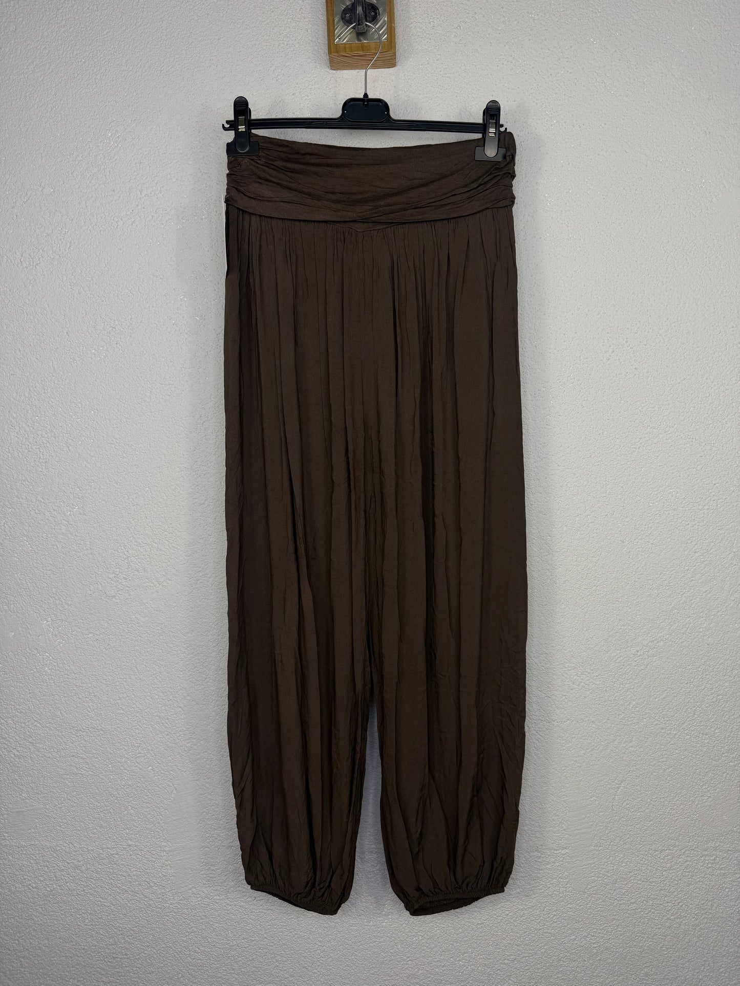Pantalon Aladino Chocolate