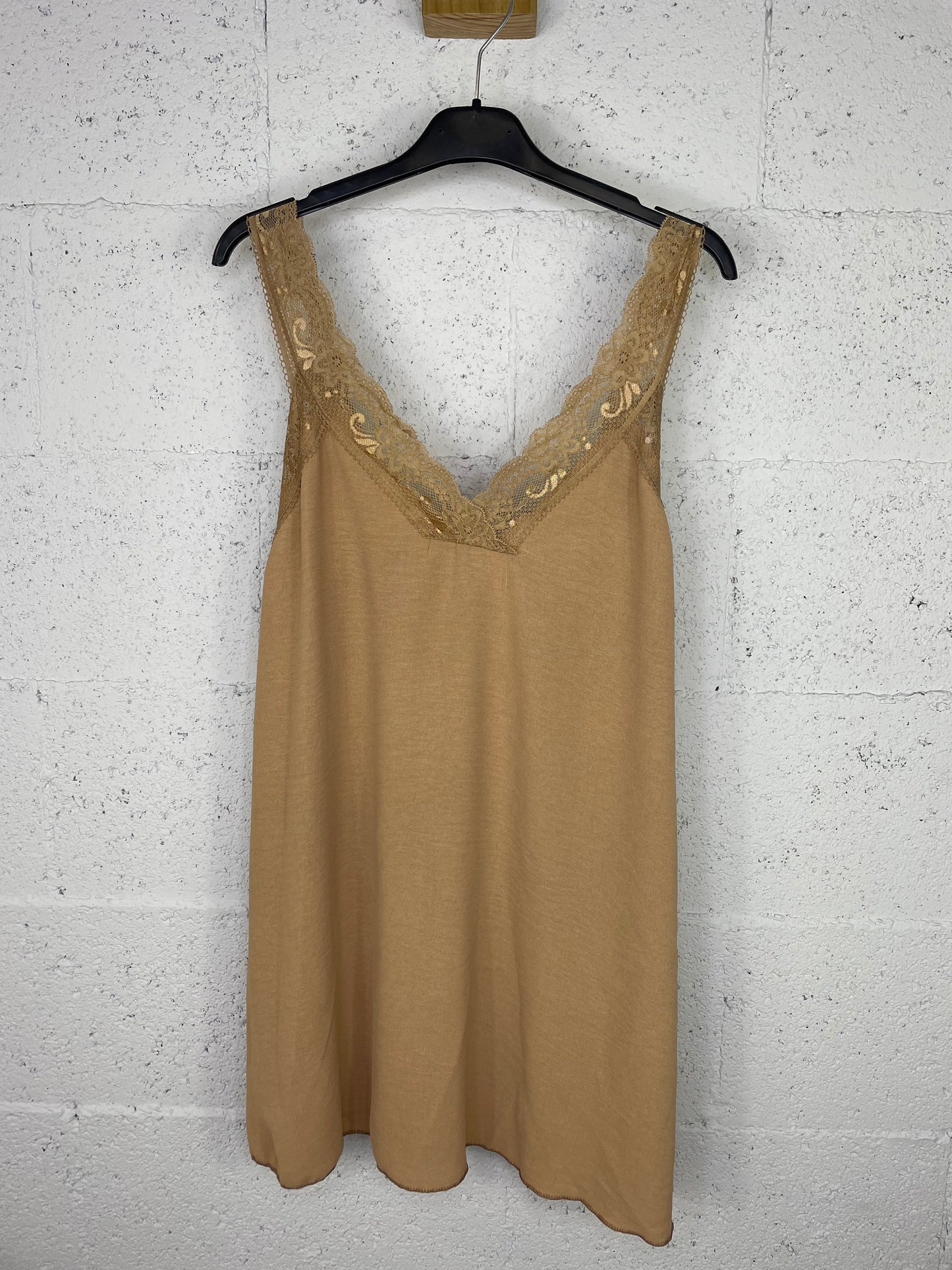 Lencera Zaira Camel