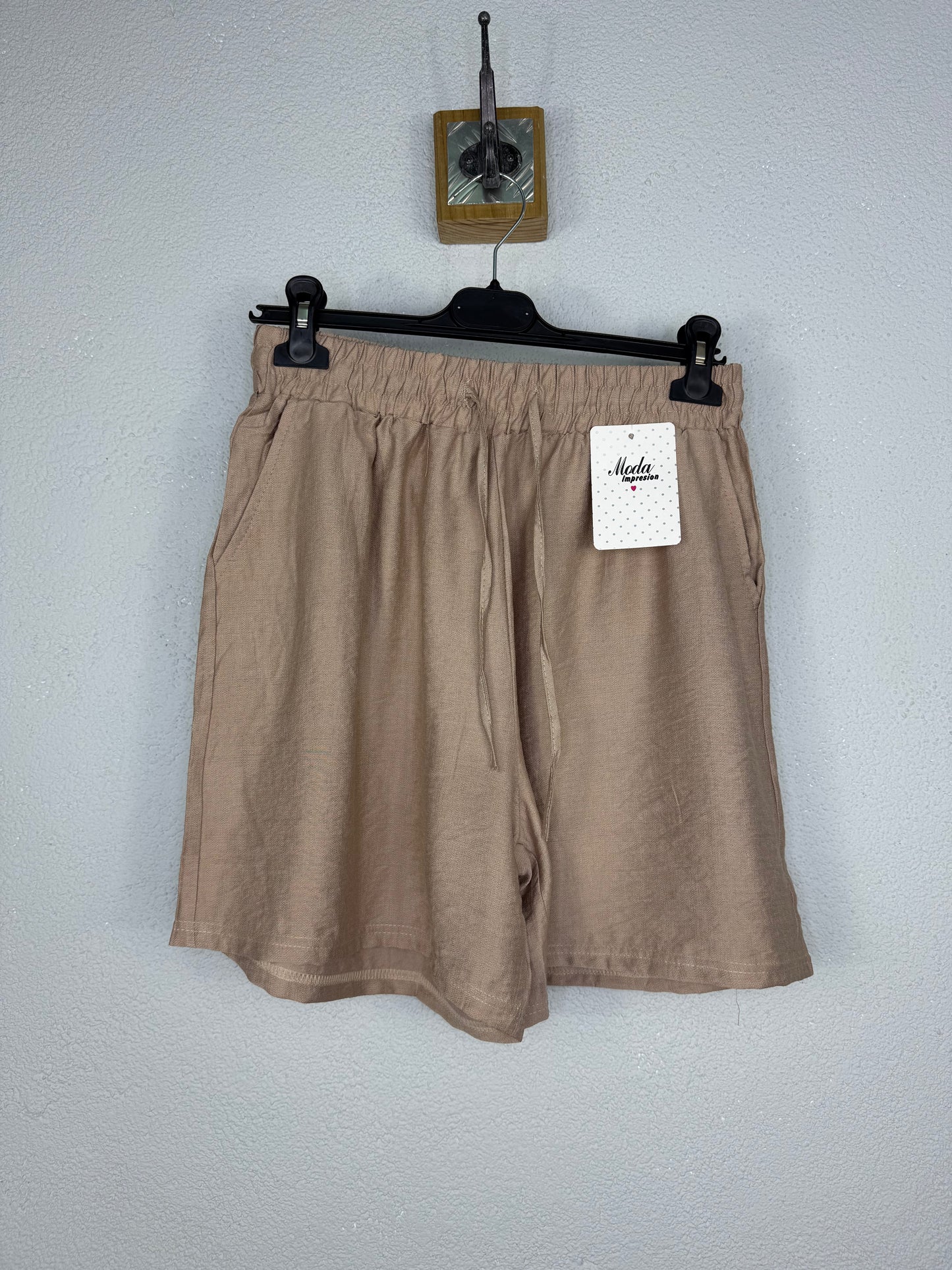 Pantalón corto Jupiter Beige
