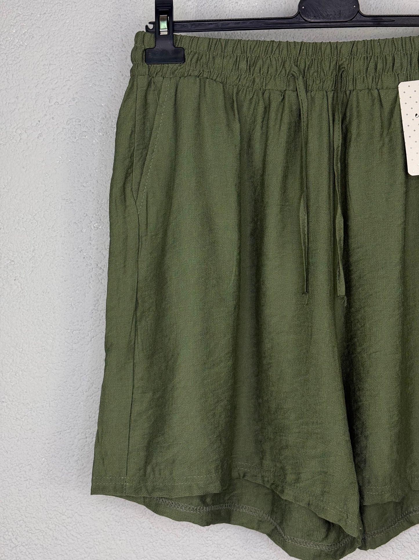 Pantalón corto Jupiter Caqui