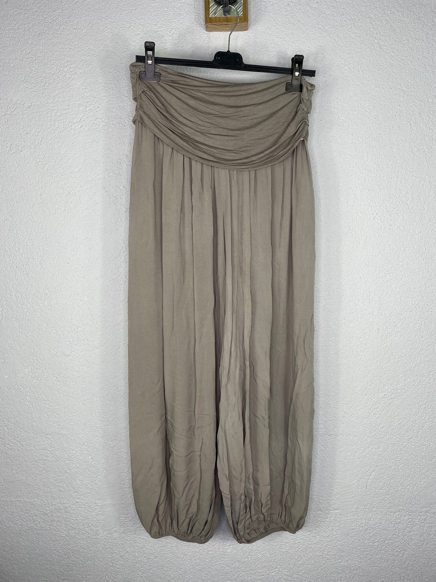 Pantalon Aladino Taupe