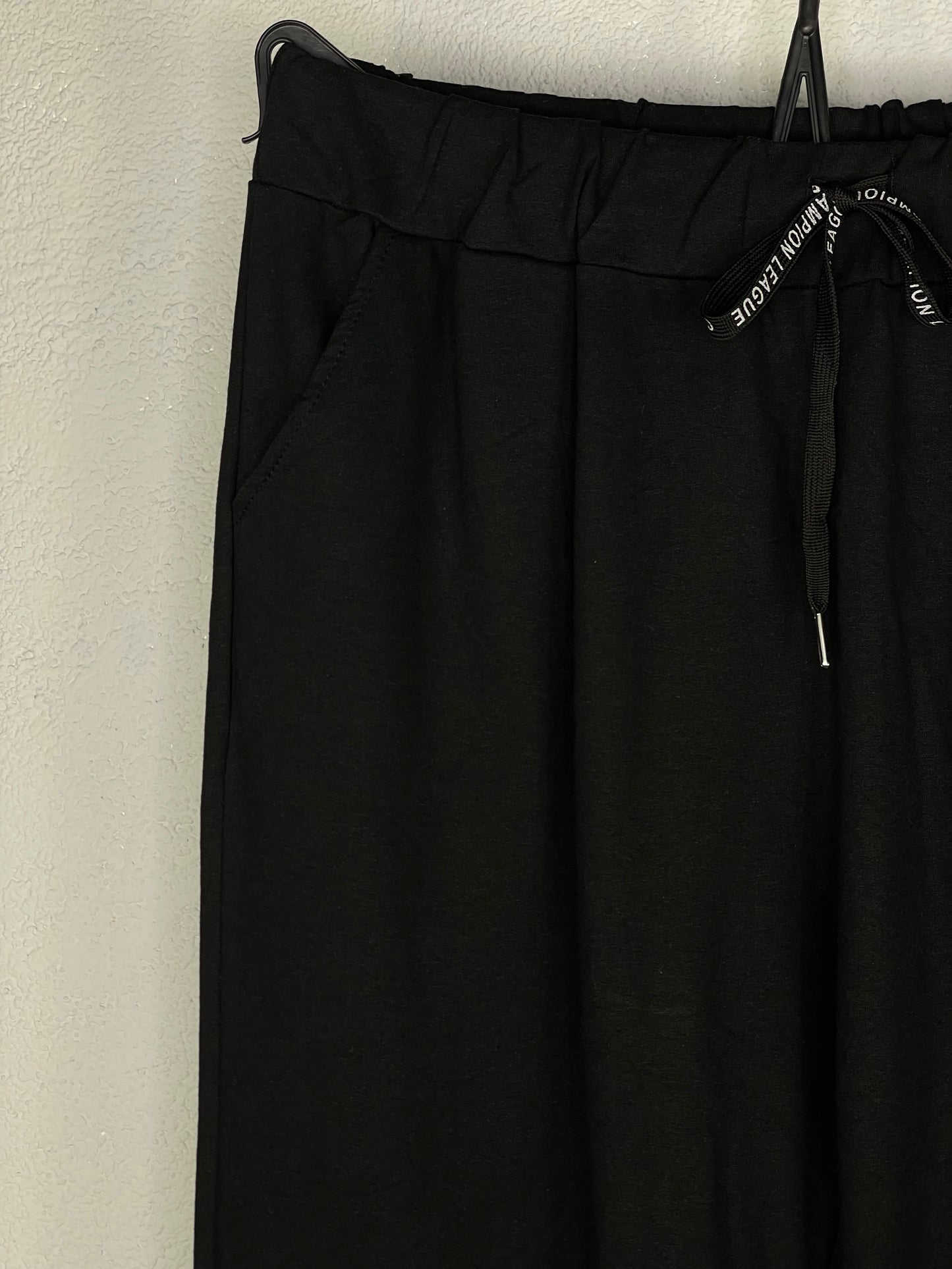 Pantalón Luca Negro L-XL