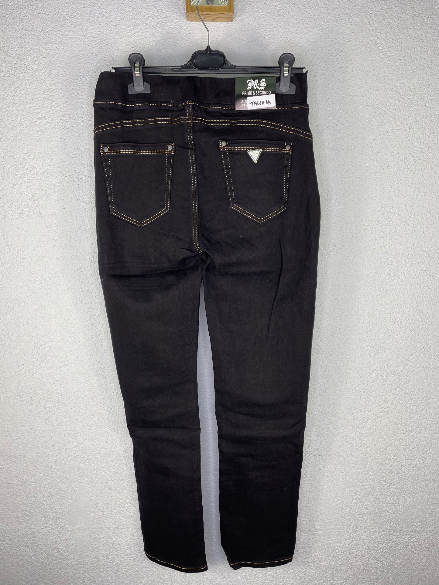 Pantalón Pitillo Ritmo Negro 40-52