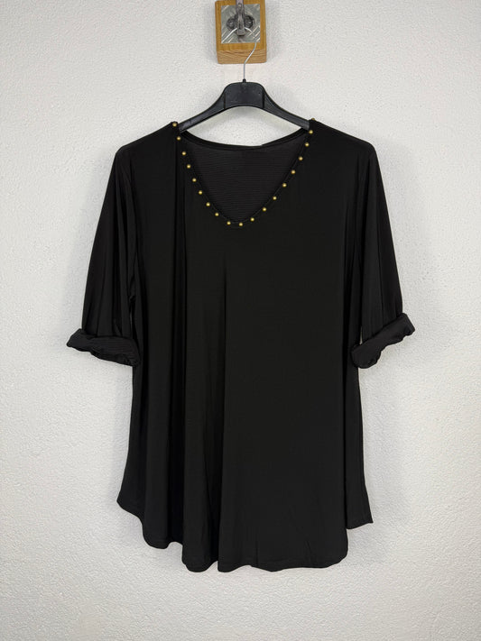 Camiseta Camila Negro