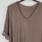 Camiseta Camila Taupe