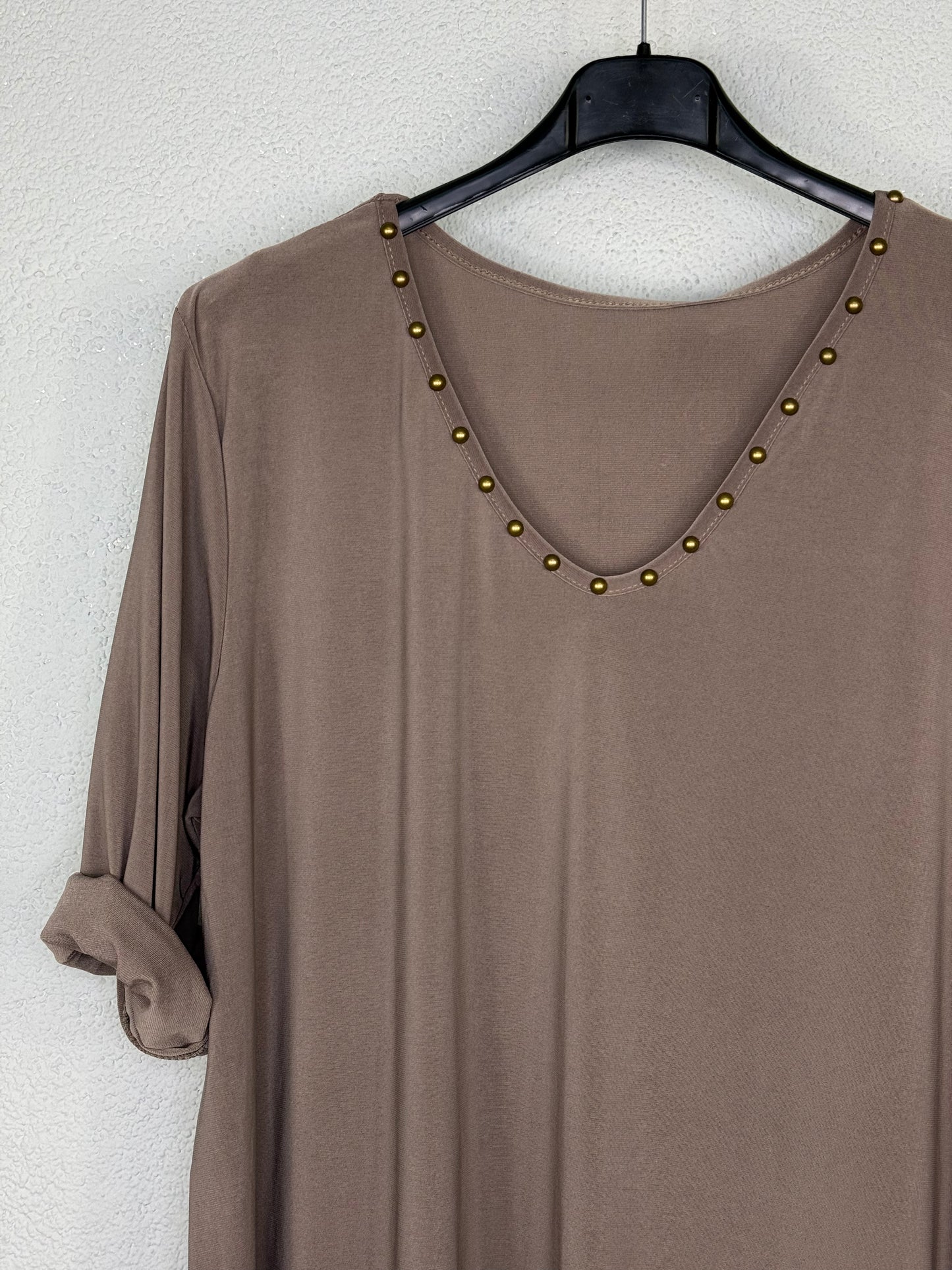 Camiseta Camila Taupe