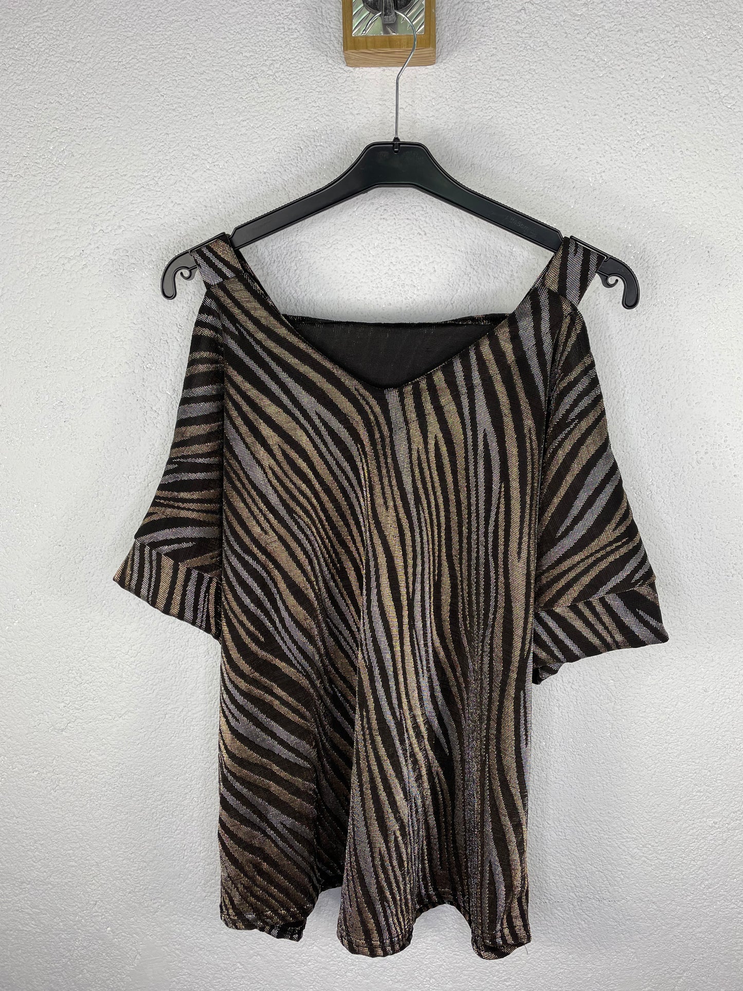 Teresa Dorada y Plata Rayas Brilli