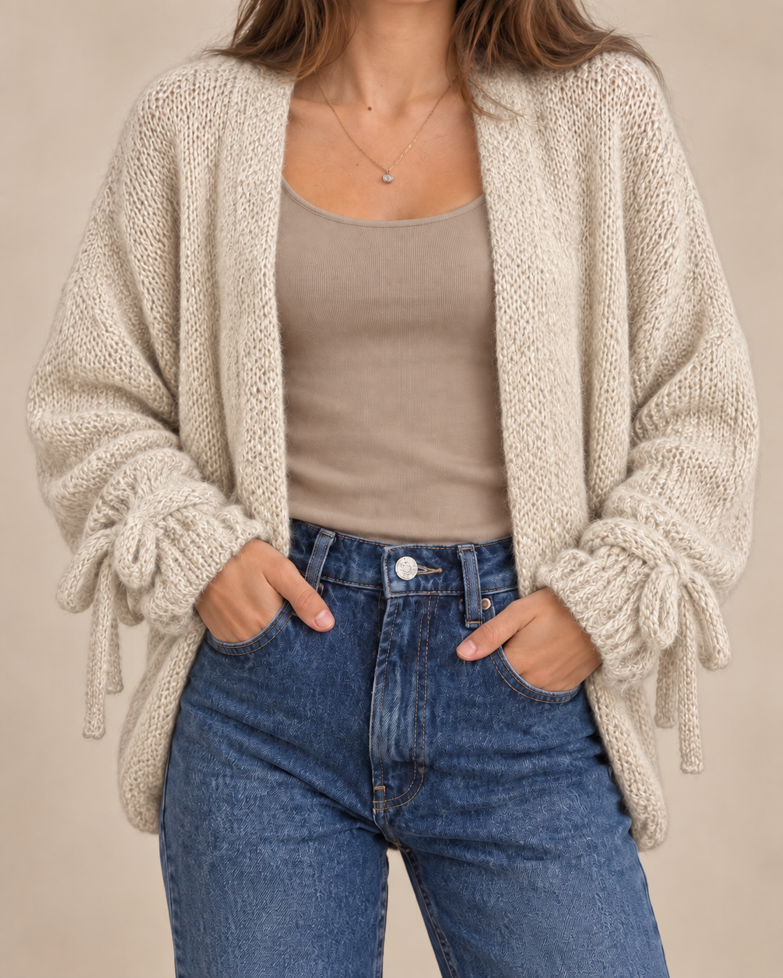 Rebeca Lara Beige