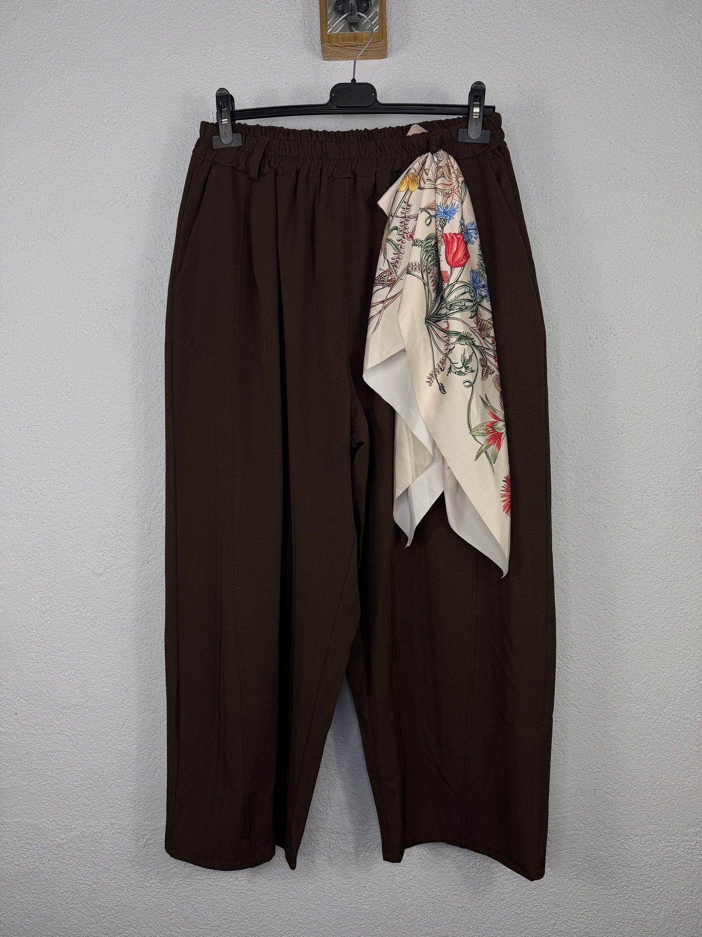 Pantalón Sofia Chocolate PLUS