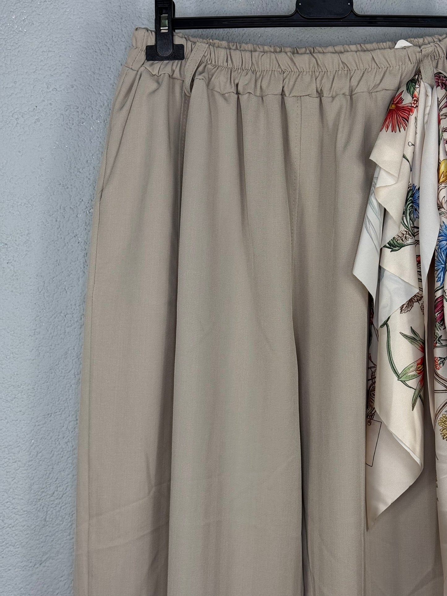 Pantalón Sofia Beige PLUS