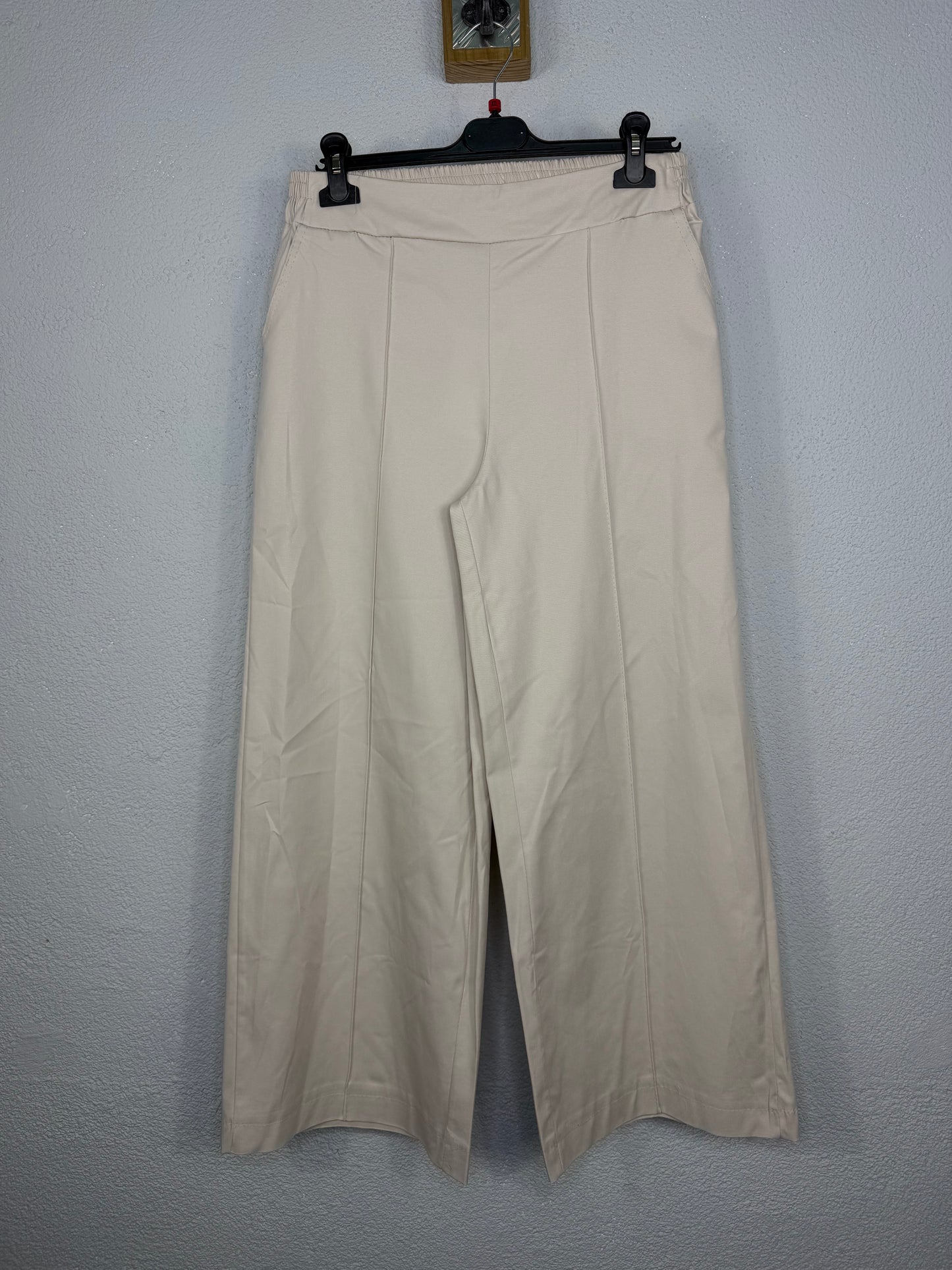 Pantalón Barcelona Beige