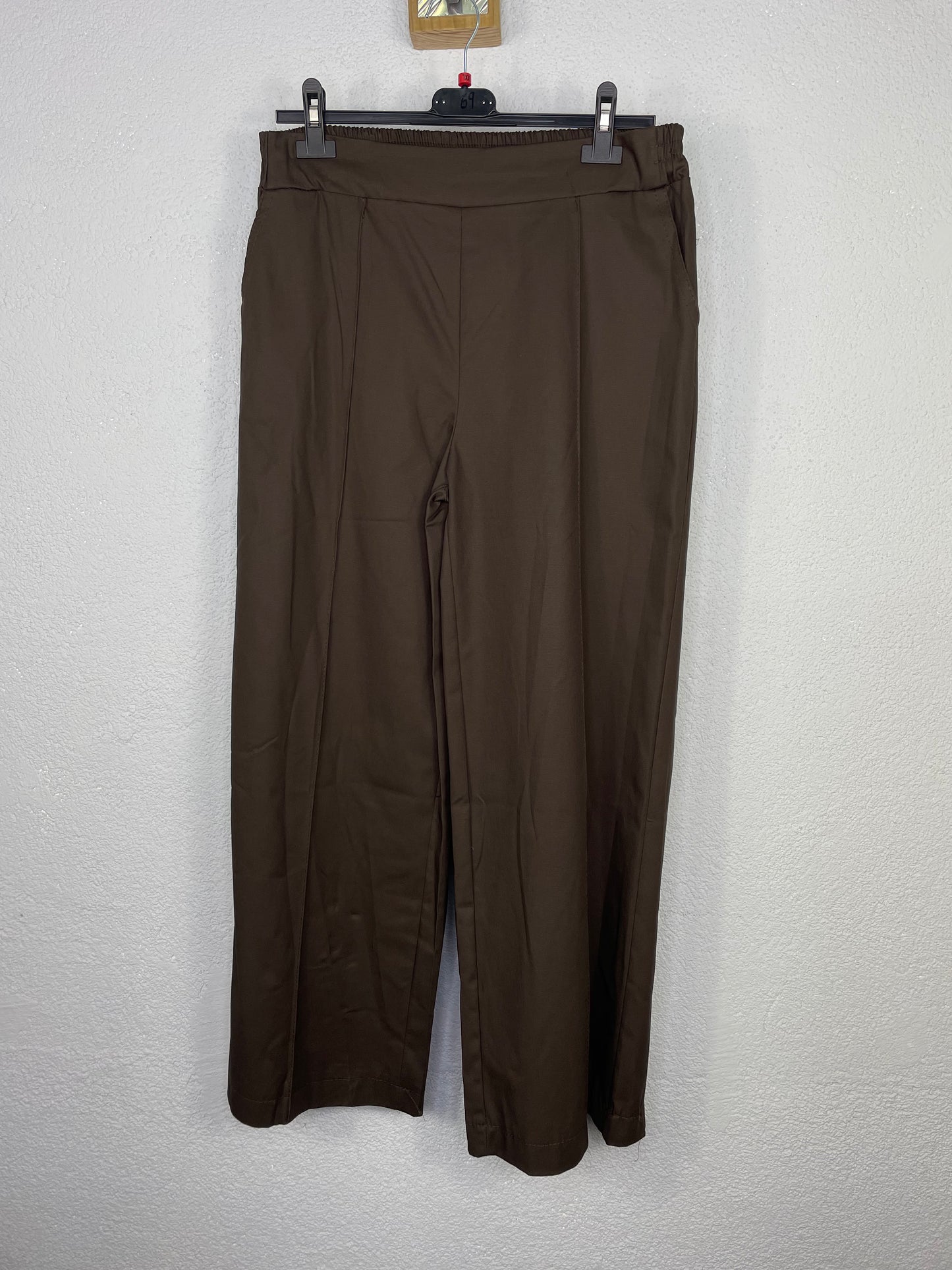 Pantalón Barcelona Marrón Chocolate