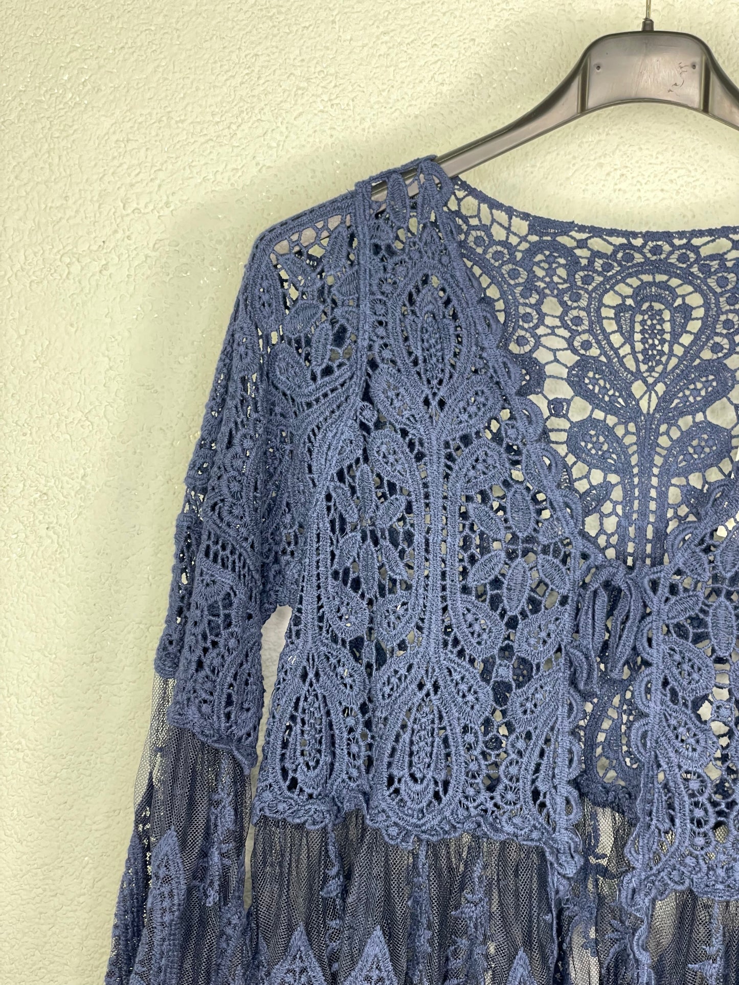 Rebeca Almudena Azul Marino