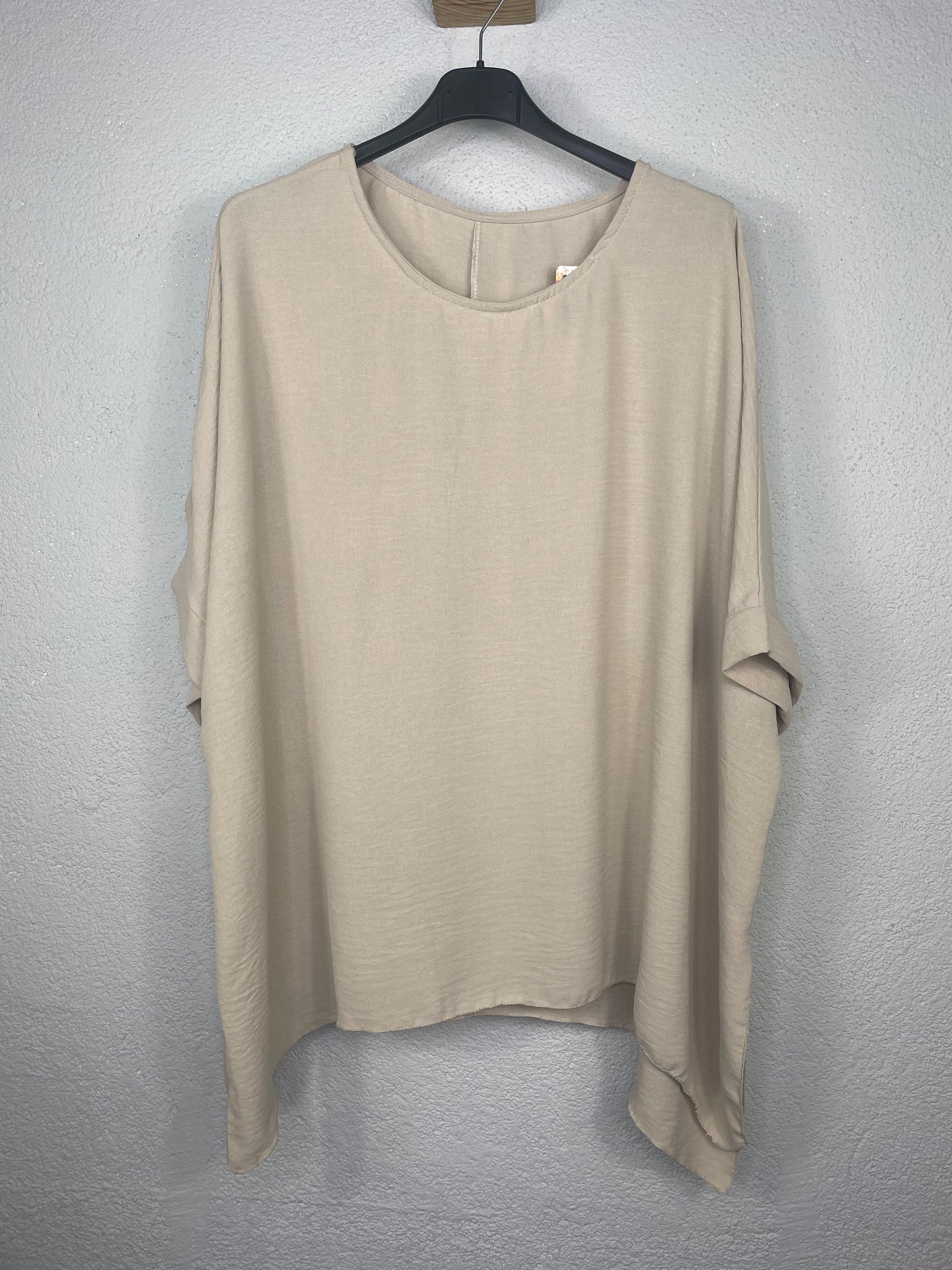 Blusa Génova Beig PLUS