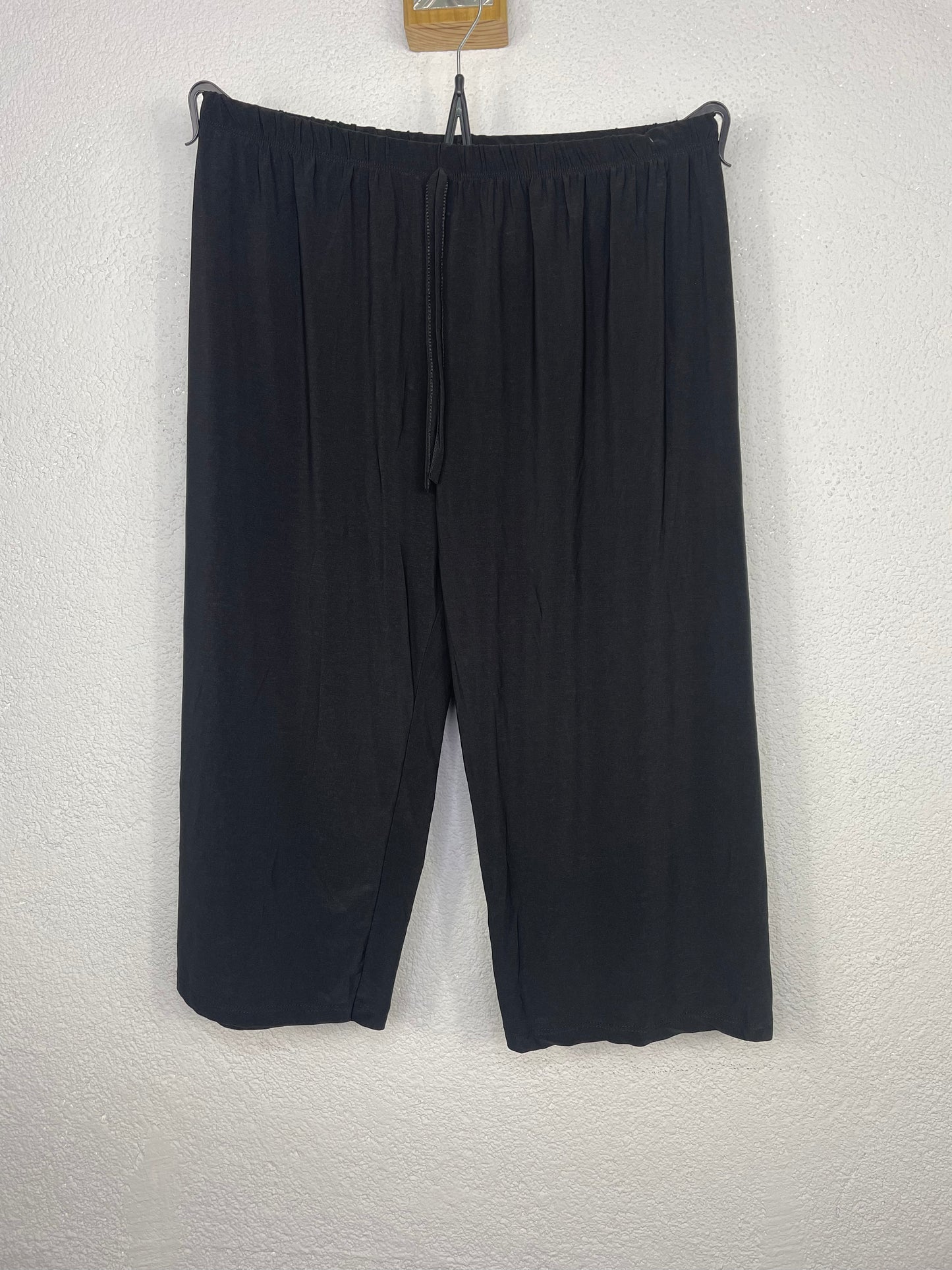 Pantalón Pirata Medina Negro PLUS