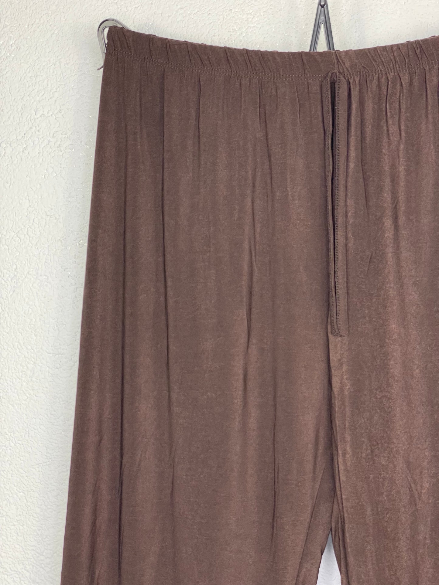 Pantalón Pirata Medina Marron Chocolate PLUS