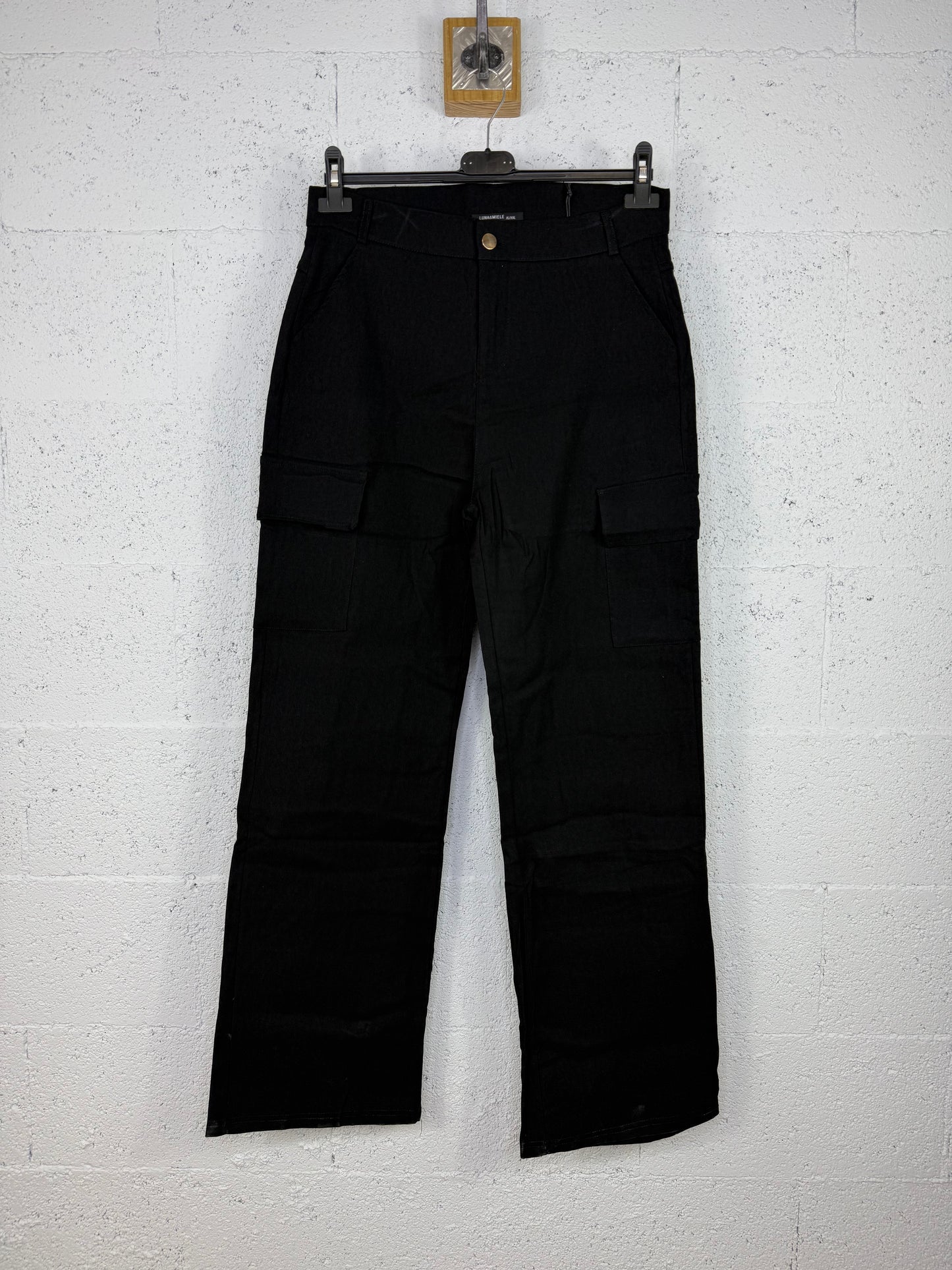 Pantalón cargo Negro