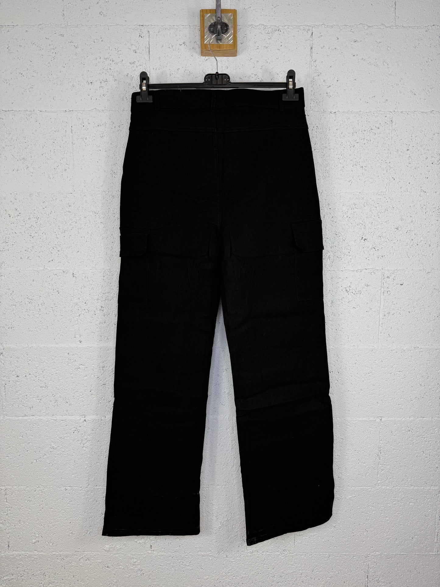 Pantalón cargo Negro