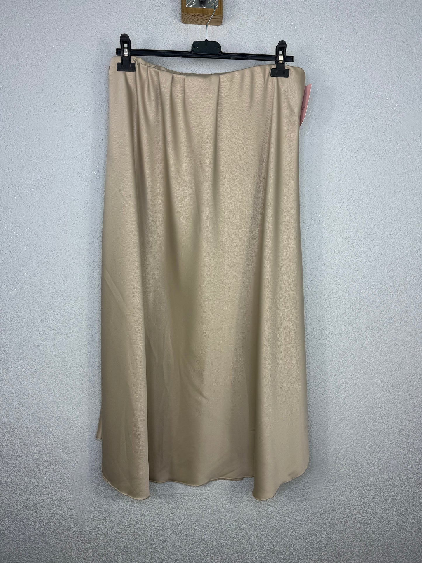 Falda Carolina Beige