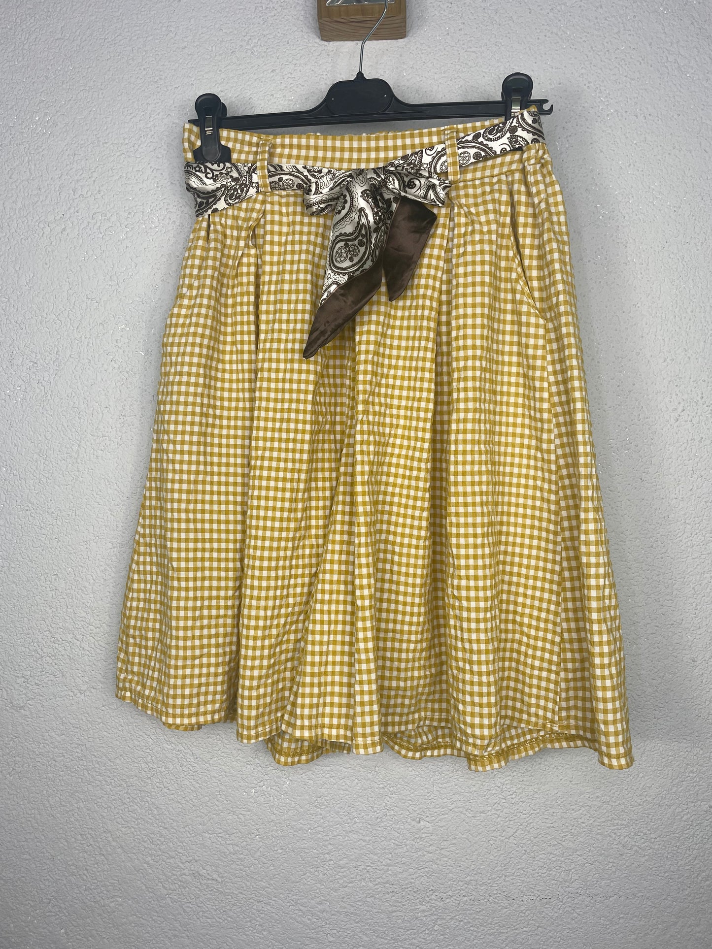 Pantalón corto Canadá Mostazza