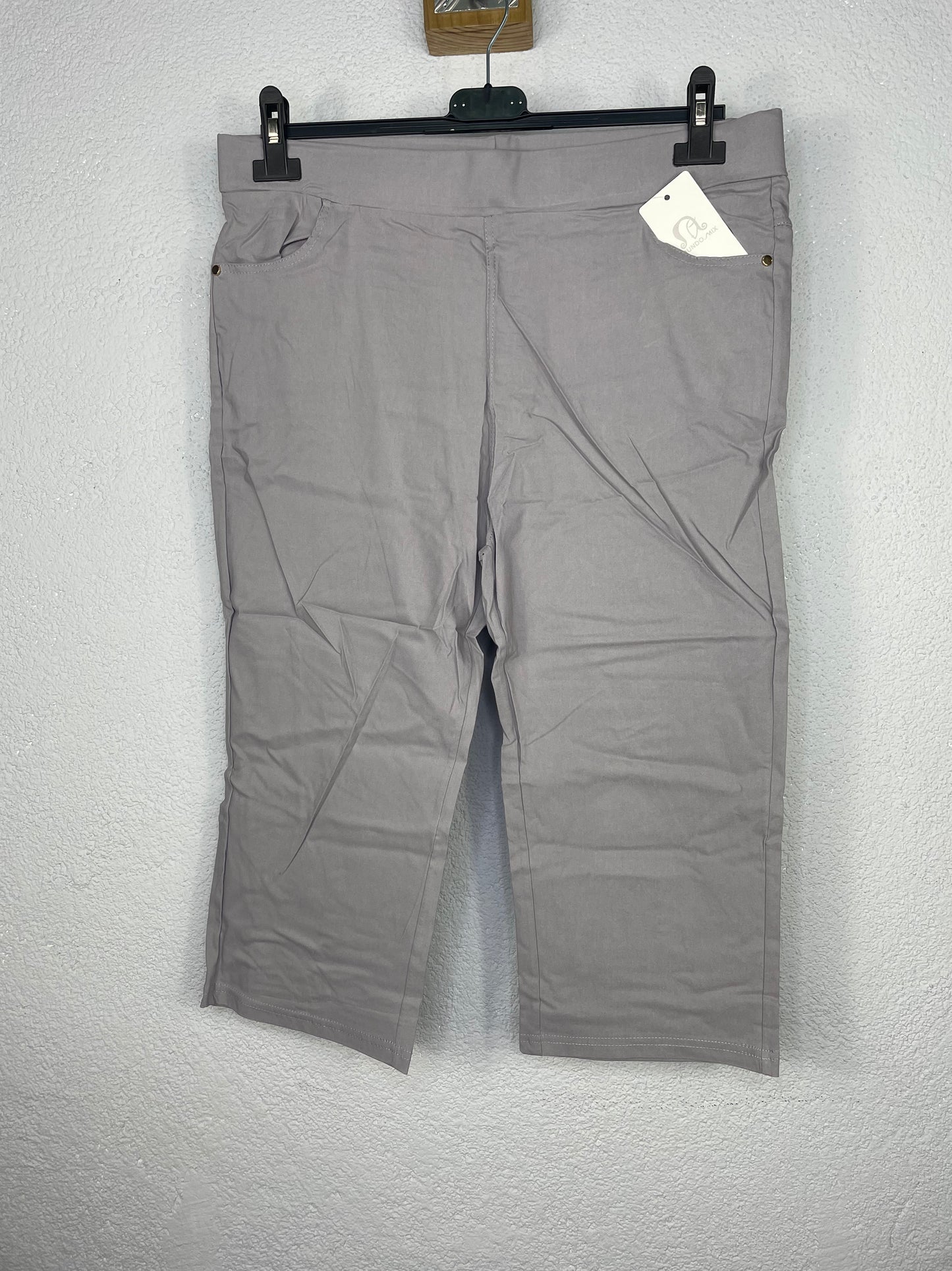 Pantalón Quebec pirata Gris