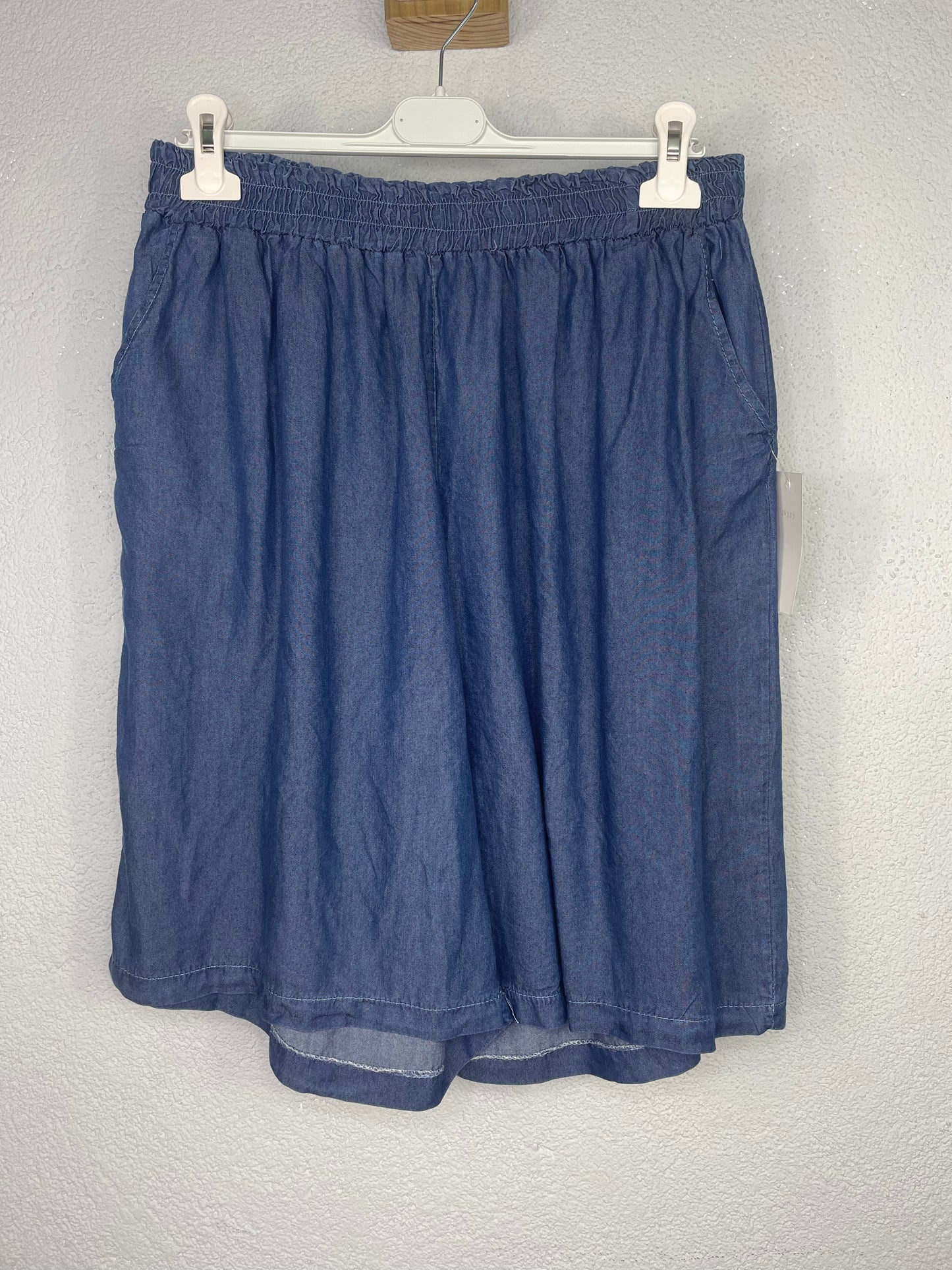Pantalón corto Tamarit azul tejano