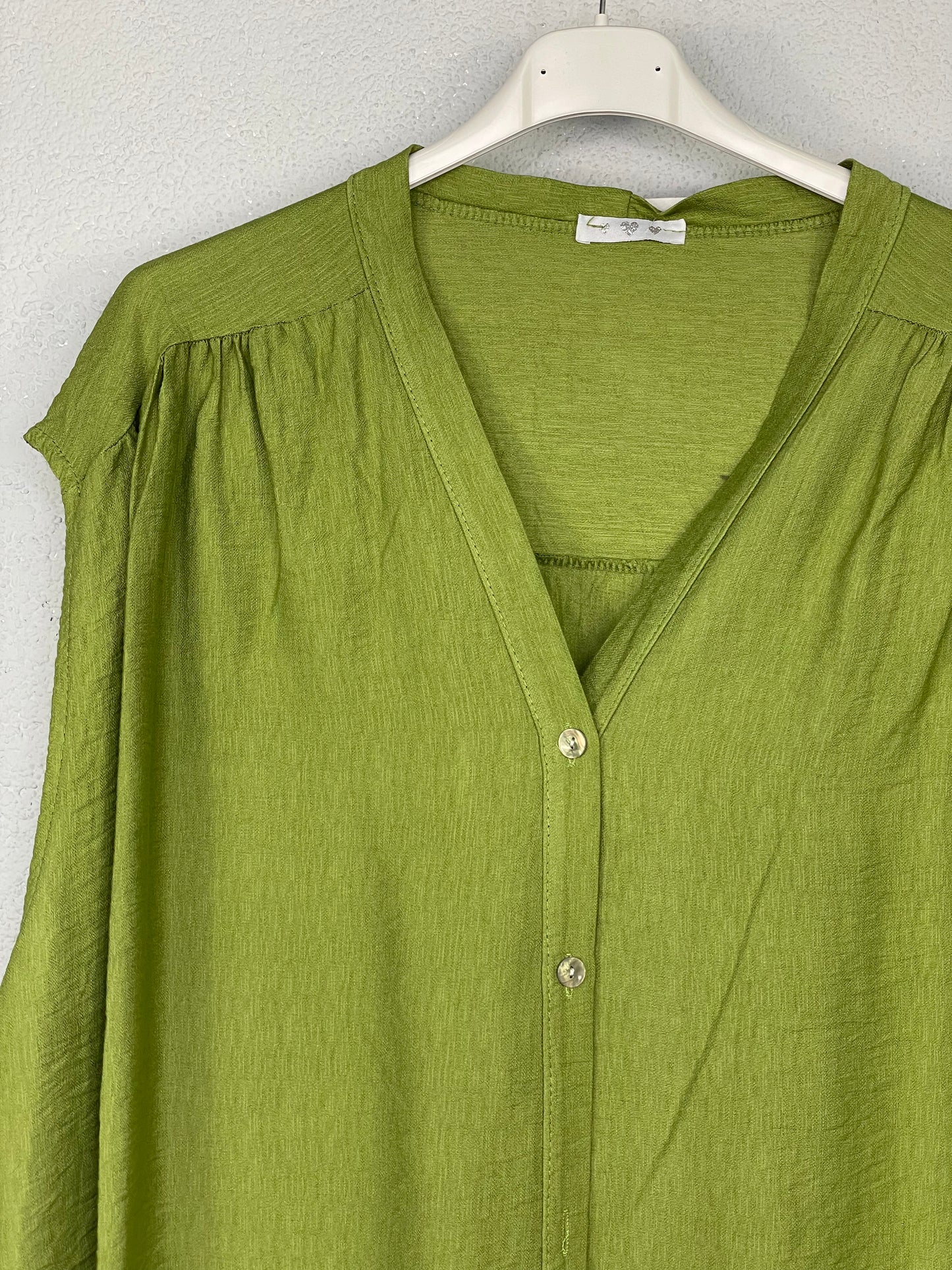 Camisa Leire Verde Pistacho  PLUS