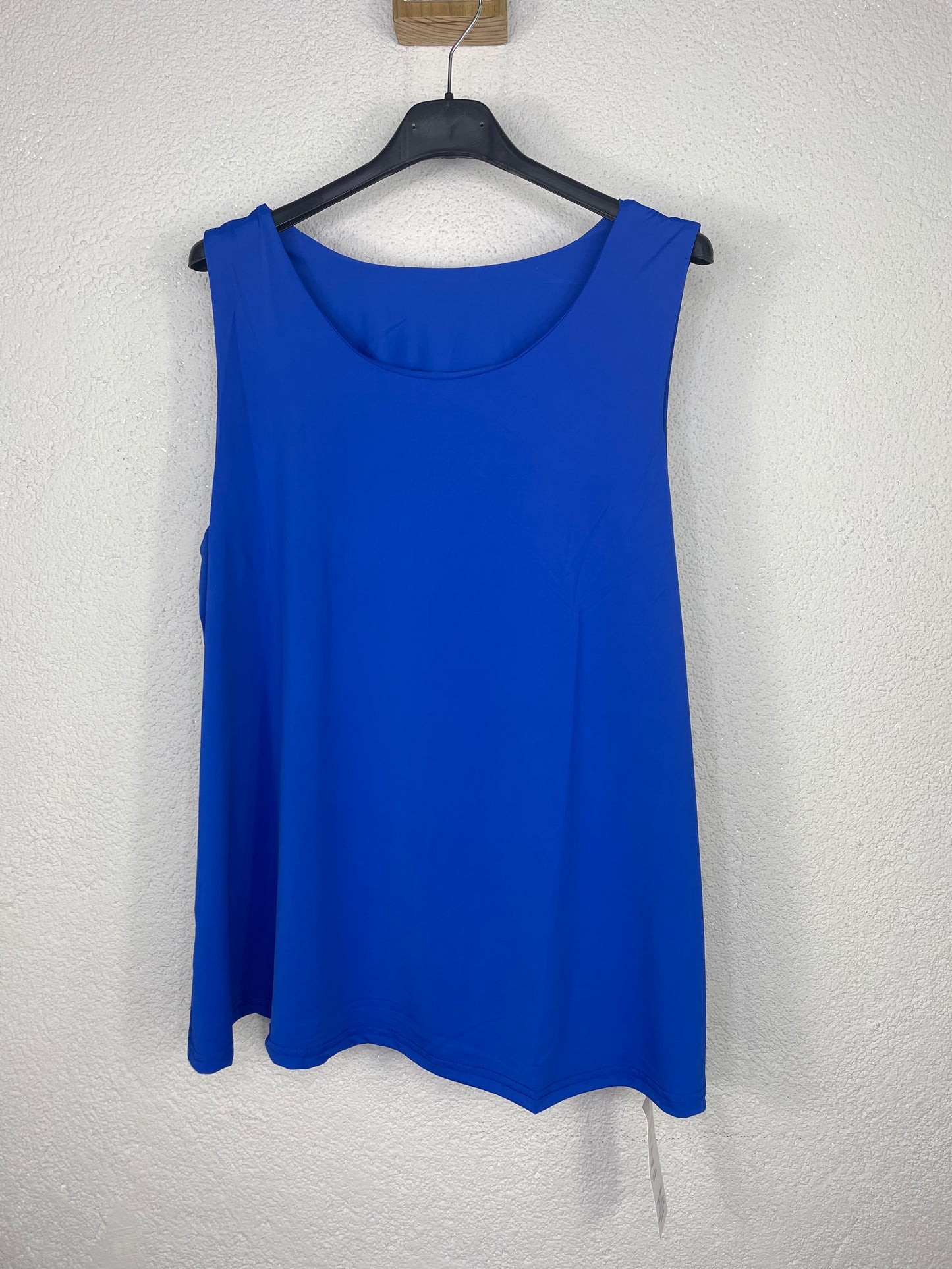Camiseta Beatriz Azul Eléctrico