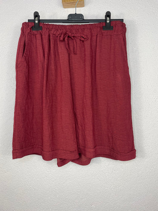 Pantalon corto Calma burdeos