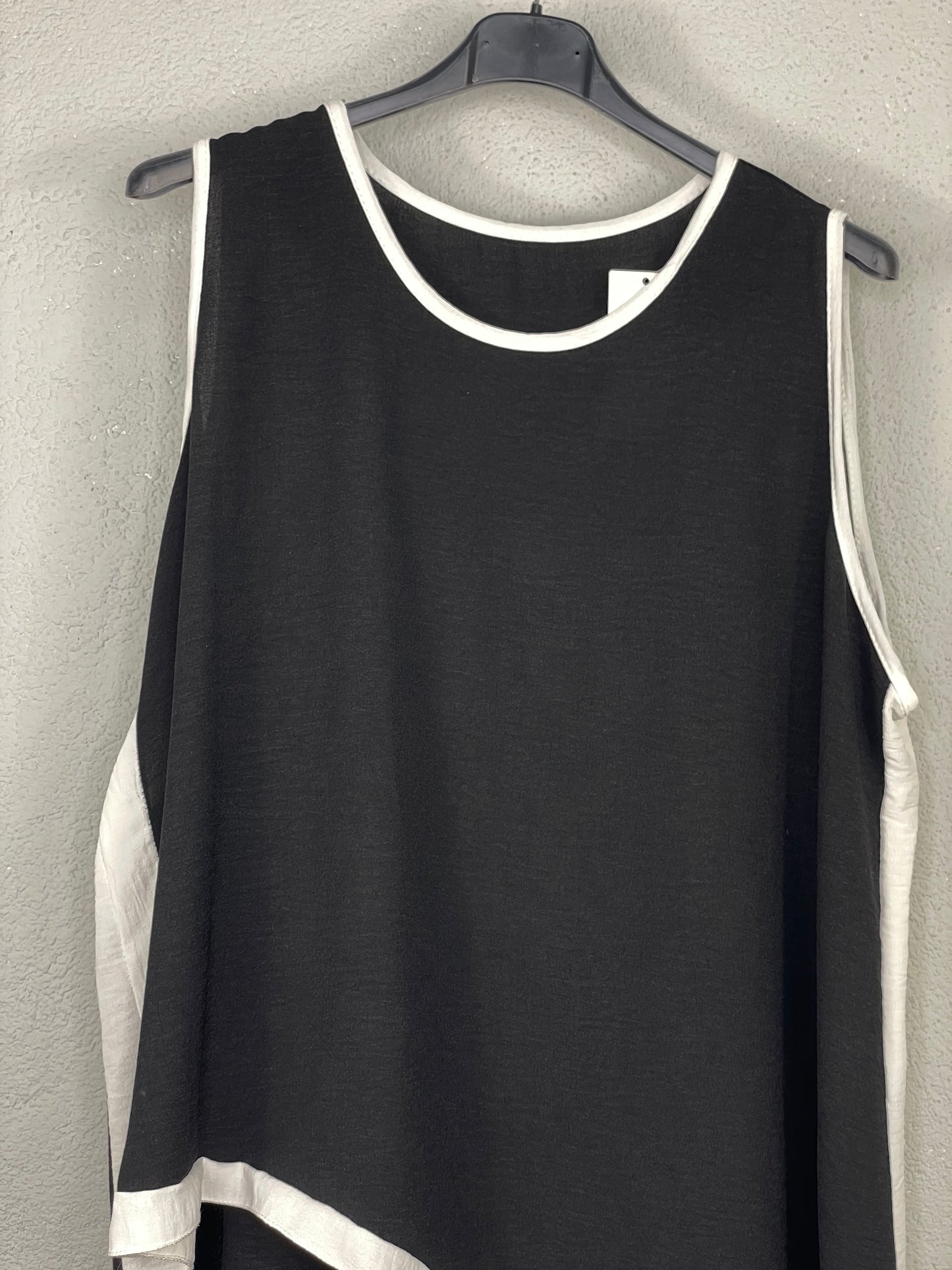 Blusa Madrid Negro