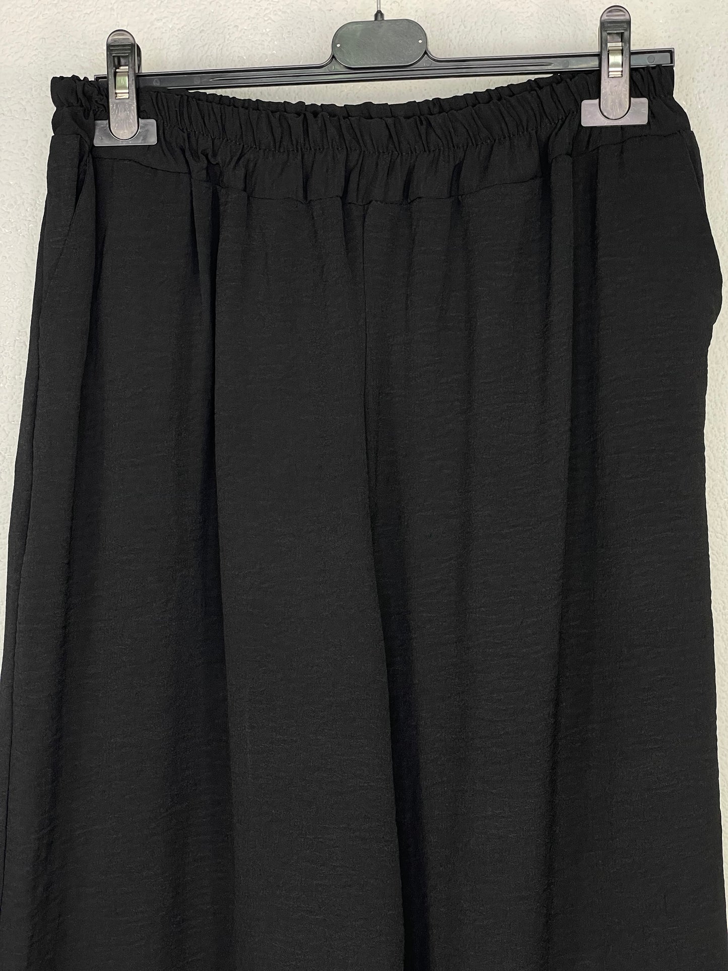 Pantalón  Madrid Negro