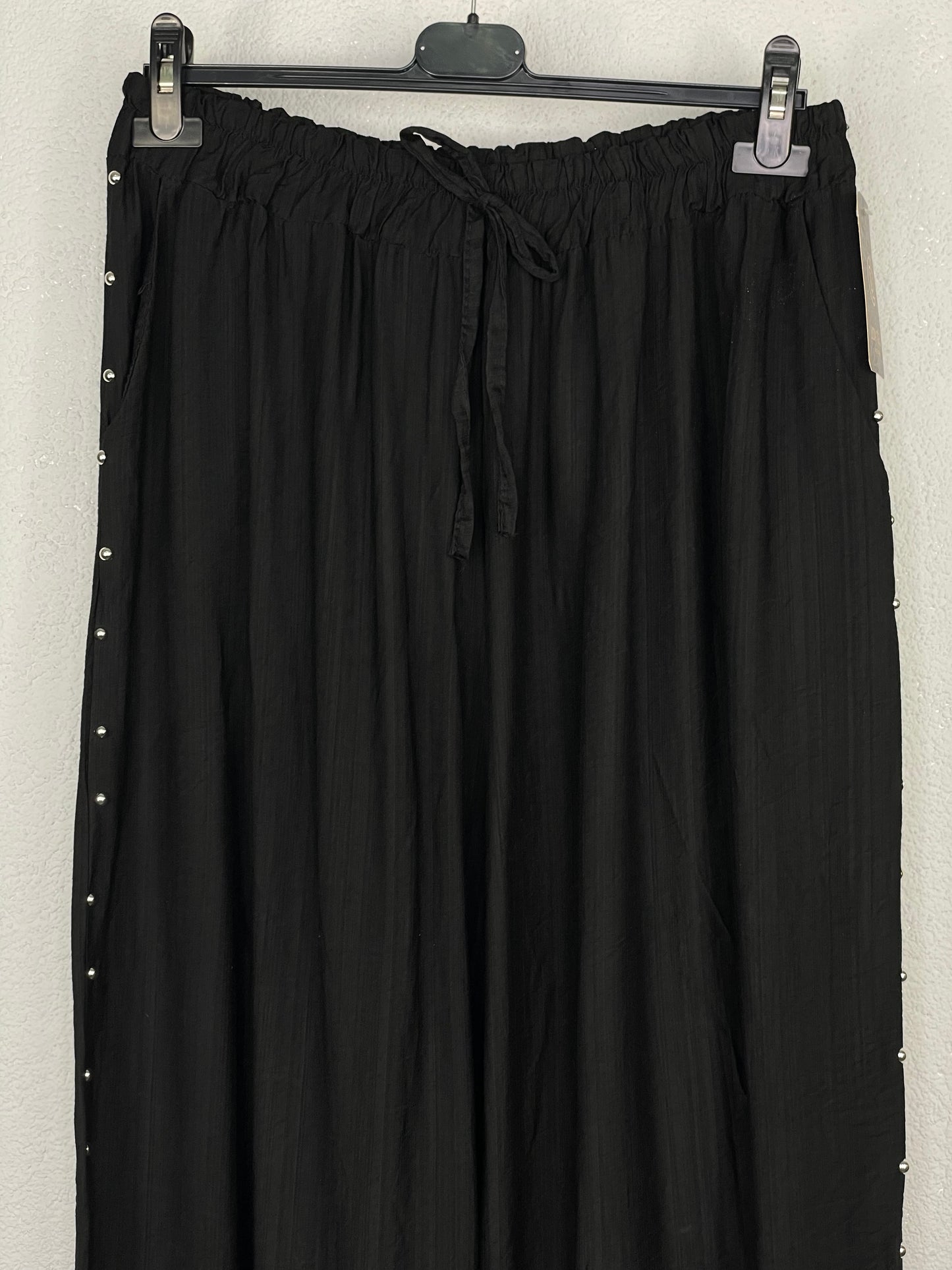 Pantalón Albarracin Negro   PLUS